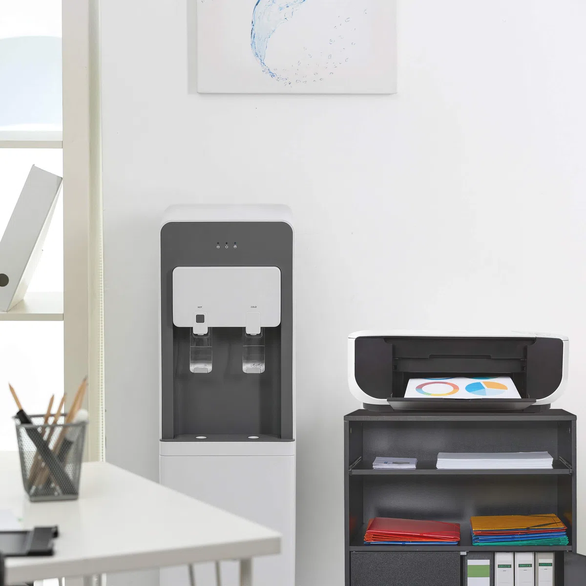 Relaxdays Carrello Porta Stampante da Ufficio, Tavolino a 2 Ripiani e Porta Tastiera, Mobile con Ruote, 74x60x48cm, Nero