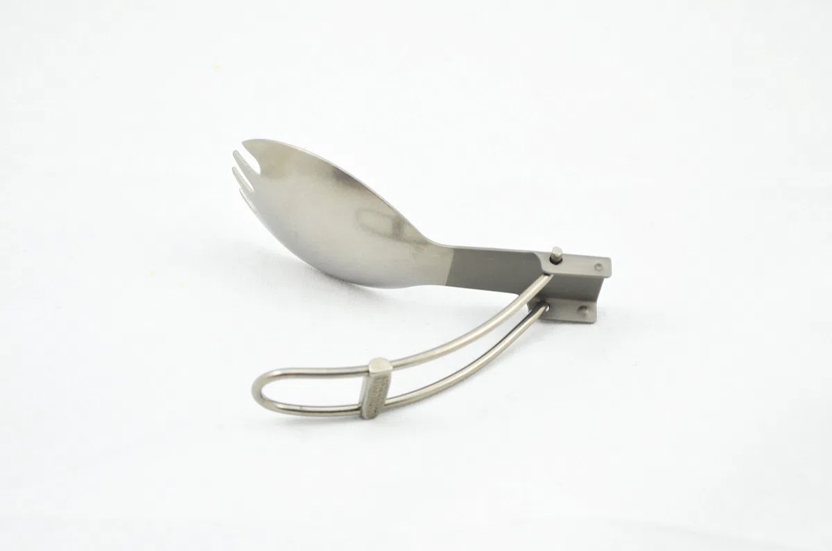 TOAKS Titanium Folding Spork by (SLV-06)