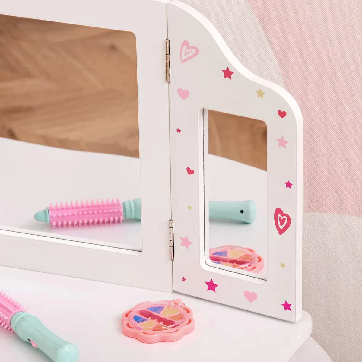 HOMCOM Tavolo da Trucco per Bambini con Sgabello 2 in 1 Scriniva in Legno e Triplo Specchio, Toeletta Trucco in MDF e Acrilico, 63x40x85.5 cm, Bianco e Rosa