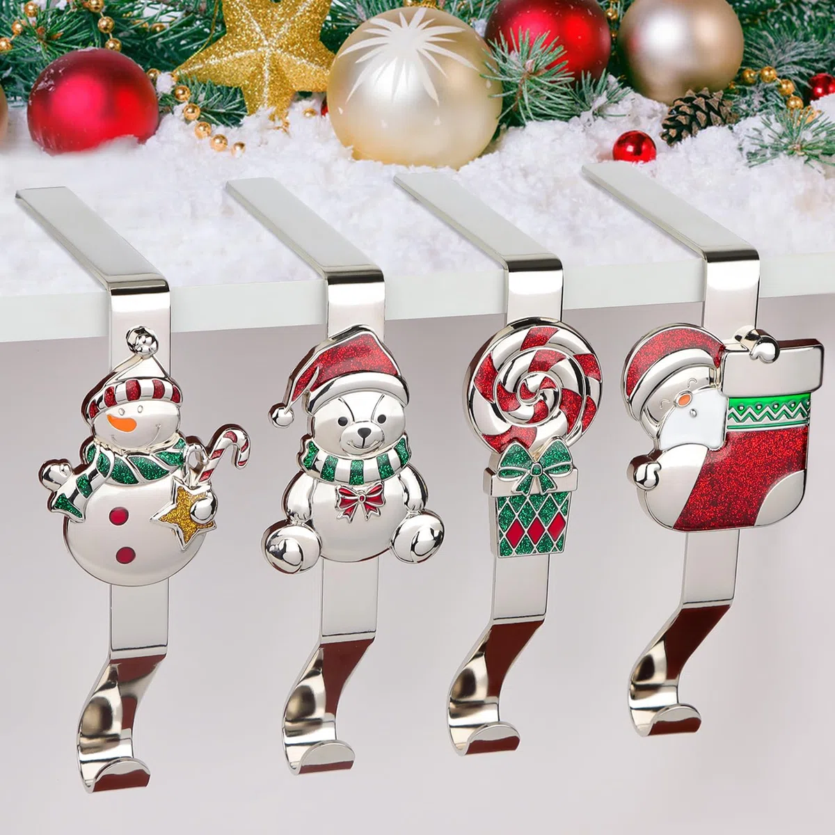 Kalolary Portacalze di Natale per Camino, 4 Pezzi Ganci Antiscivolo per Calze Natalizie, Babbo Natale, Pupazzo di Neve, Orso, Lecca-lecca - Ganci di Metallo per Decorazione