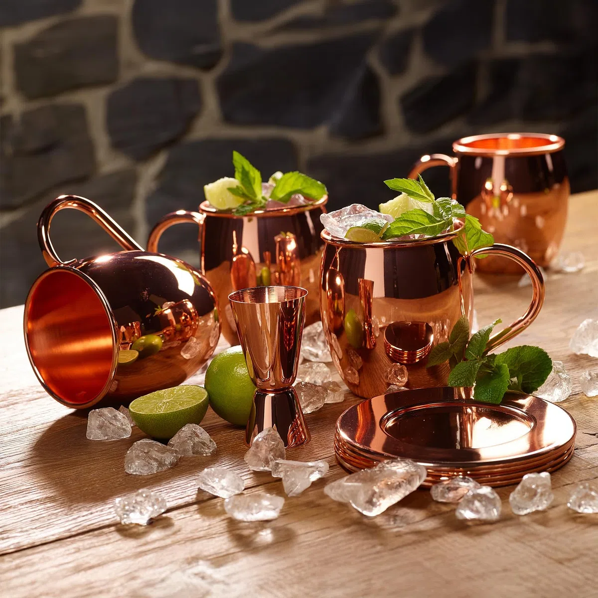 ECHTWERK Moscow Mule set di 5 tazze di rame in acciaio inossidabile, Bicchieri da cocktail, 4x tazze in rame 500 ml, 1x jigger 2 cl/4 cl, argento