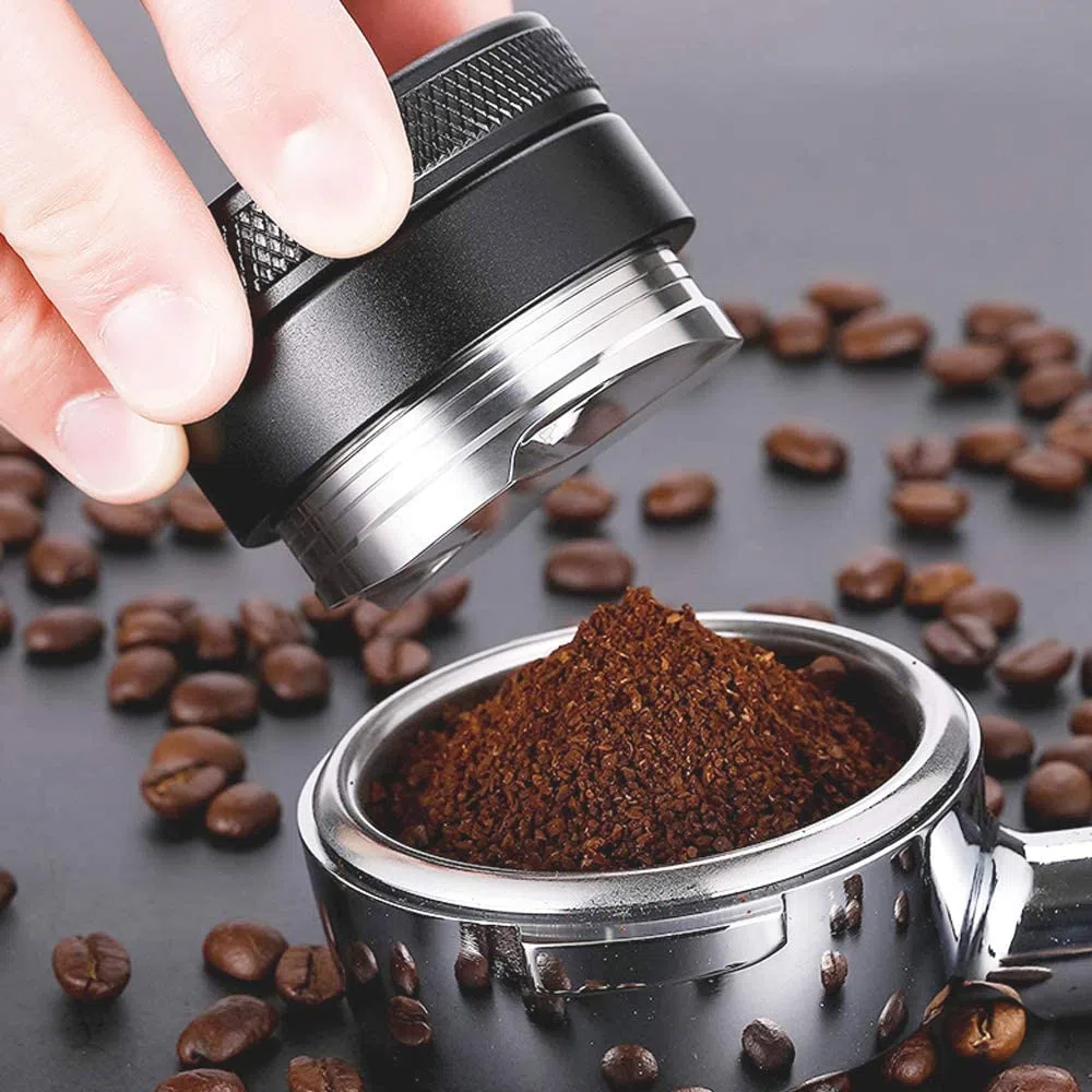 VIA CREMA Livellatore Caffè per Portafiltro 58,5 mm Coffee Leveller (58,5 mm) Distributore Macchine Espresso Acciaio Inox Presa Antiscivolo