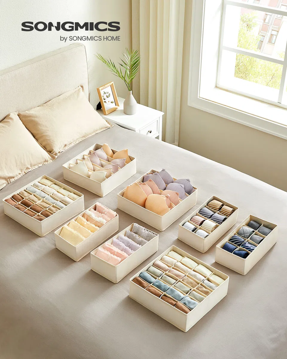 SONGMICS Set di 8 Divisori per Cassetti, Organizzatori per Biancheria Intima Pieghevole, per Reggiseni Mutande Calzini Cravatte, Scatole Portaoggetti in Tessuto per Armadio, Beige RUS008M01