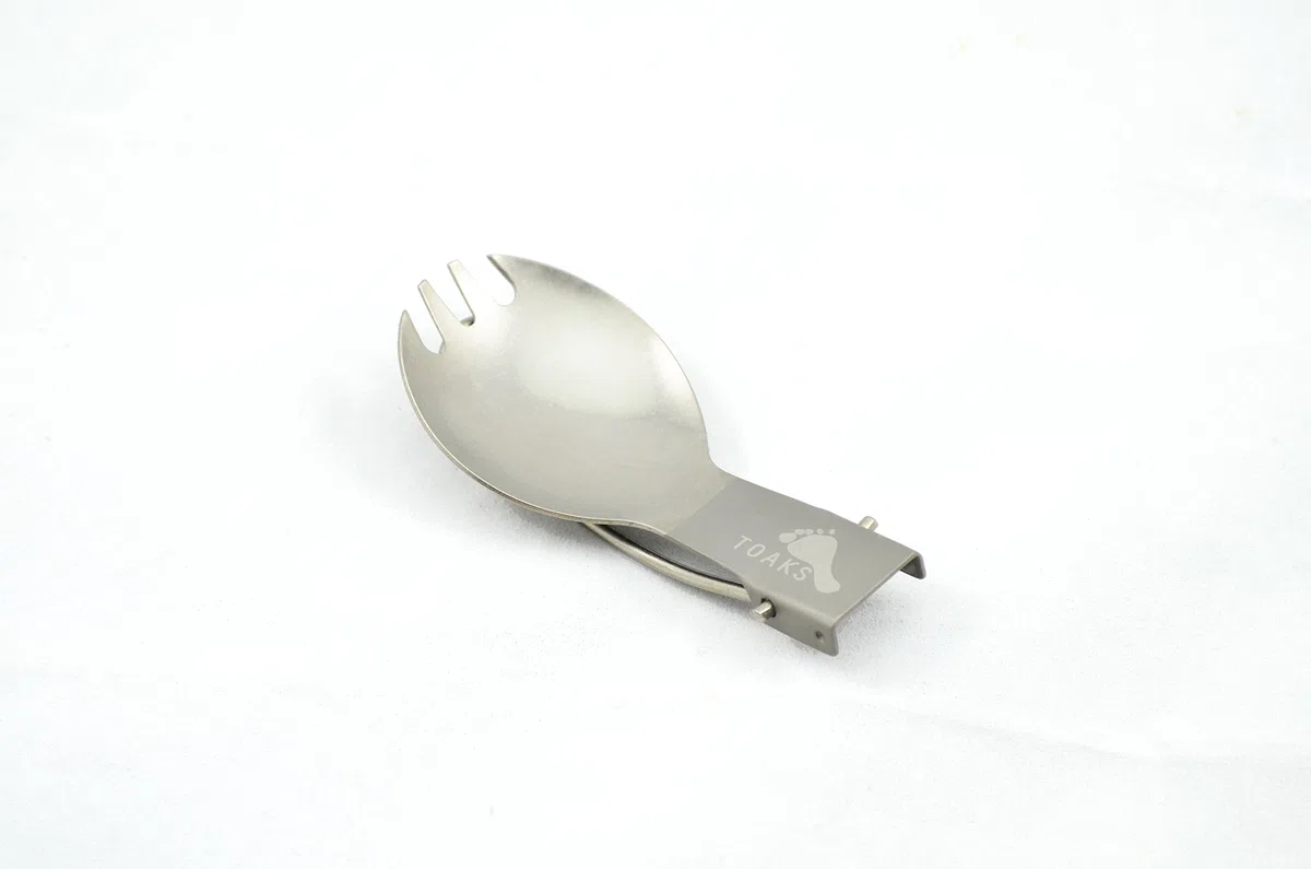 TOAKS Titanium Folding Spork by (SLV-06)