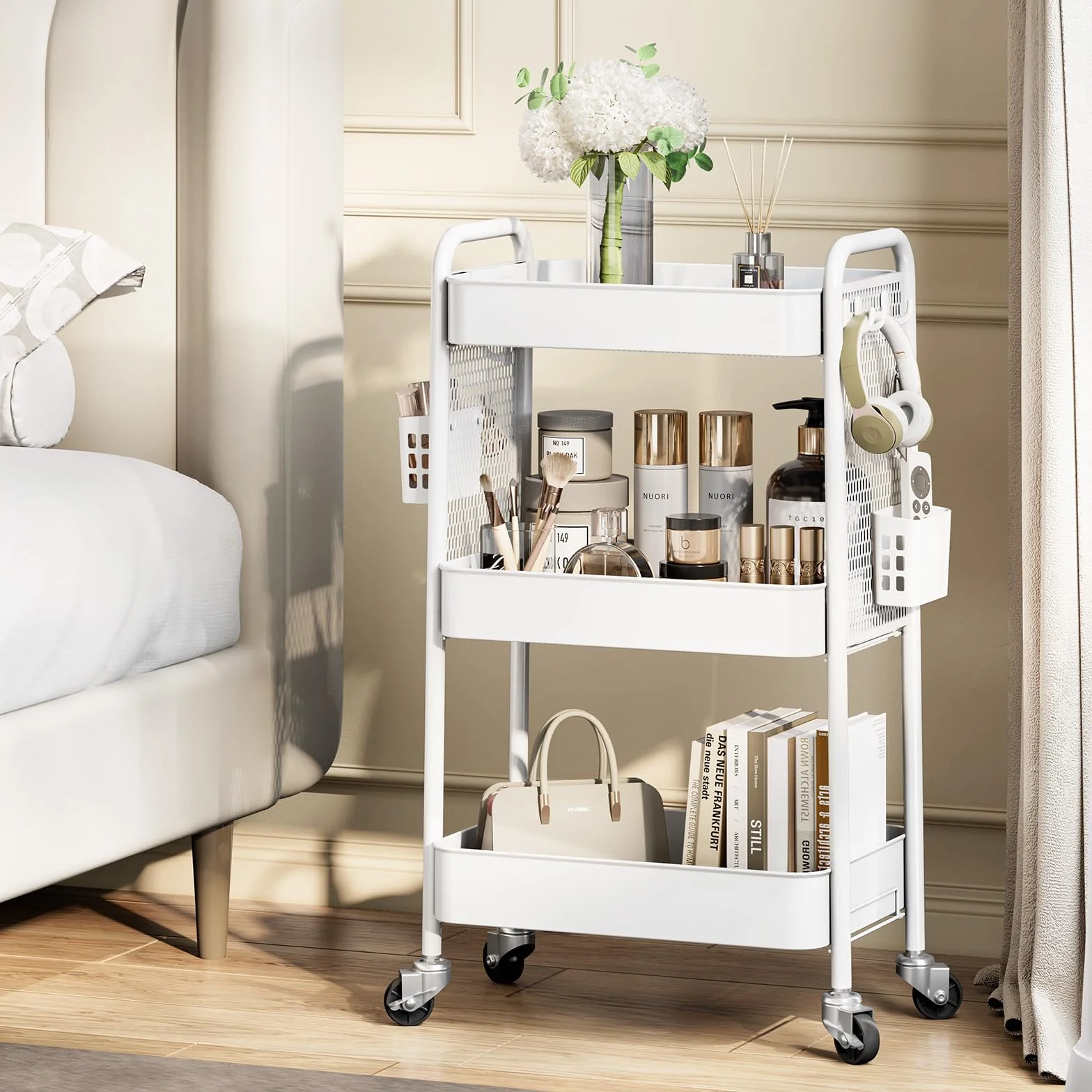 Urackify Carrello portaoggetti per varie applicazioni, carrello in metallo a 3 livelli con pannelli forati fai da te, cesti e ganci per riporre extra in cucina, bagno, ufficio, aula e altro ancora,