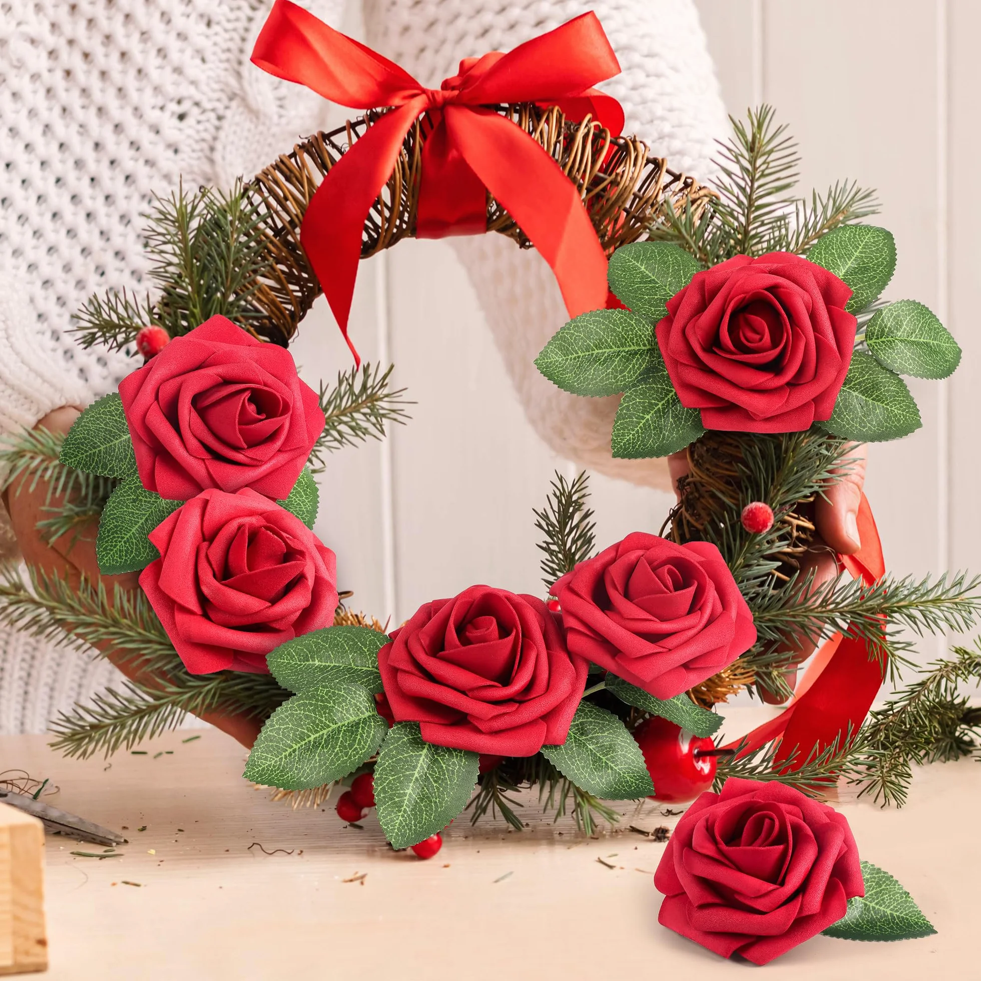 Mocoosy 50 Pcs di rose rosse fiori artificiali, rose rosso scuro schiuma rose finte sfuse con stelo fiori artigianali DIY per bouquet da sposa centrotavola composizioni feste decorazioni per la casa