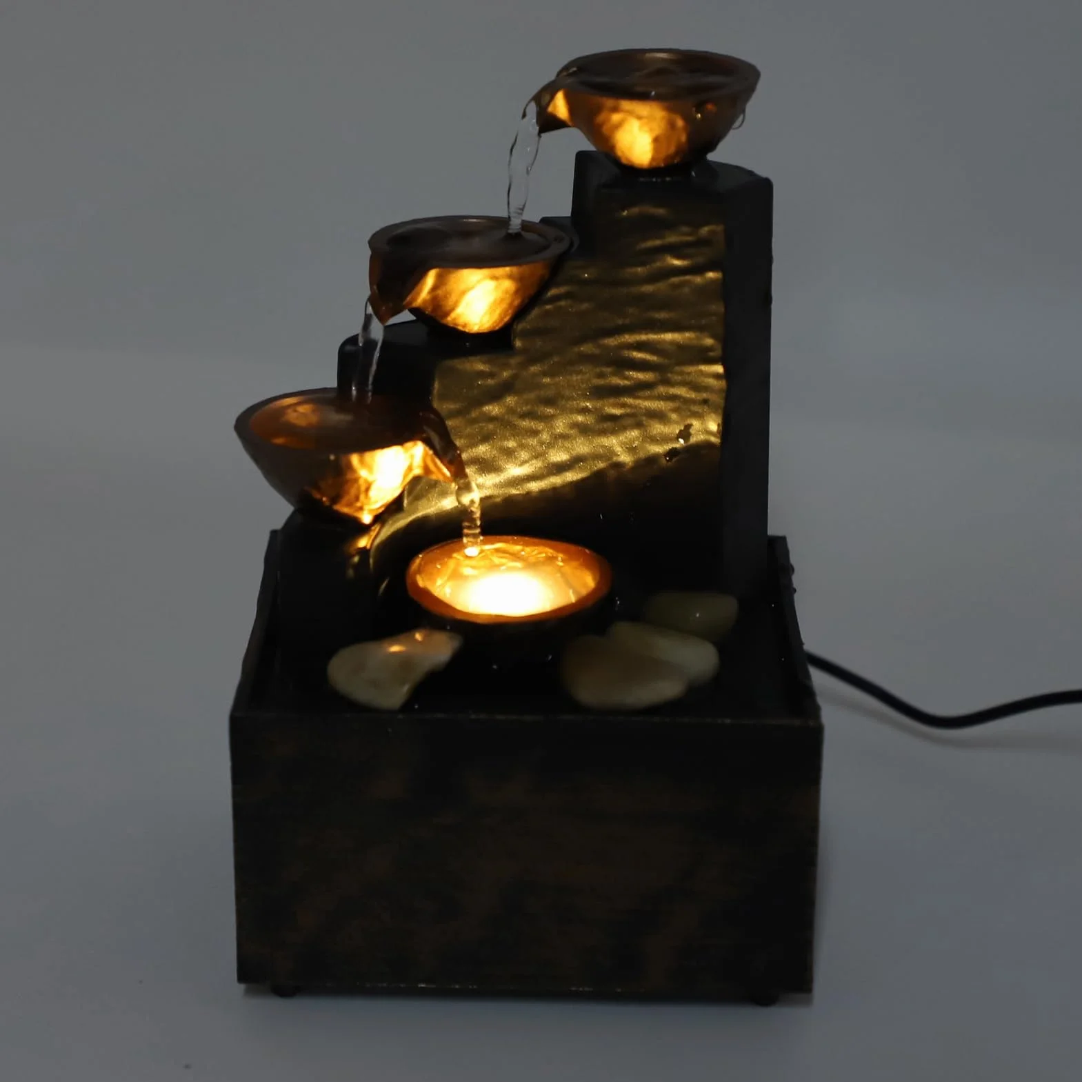 Fontana USB, Kit Fontana Abbellita con Ciottoli con Luce LED Feng Shui, Ornamenti d'Acqua Corrente Artigianali per Il Soggiorno di Casa
