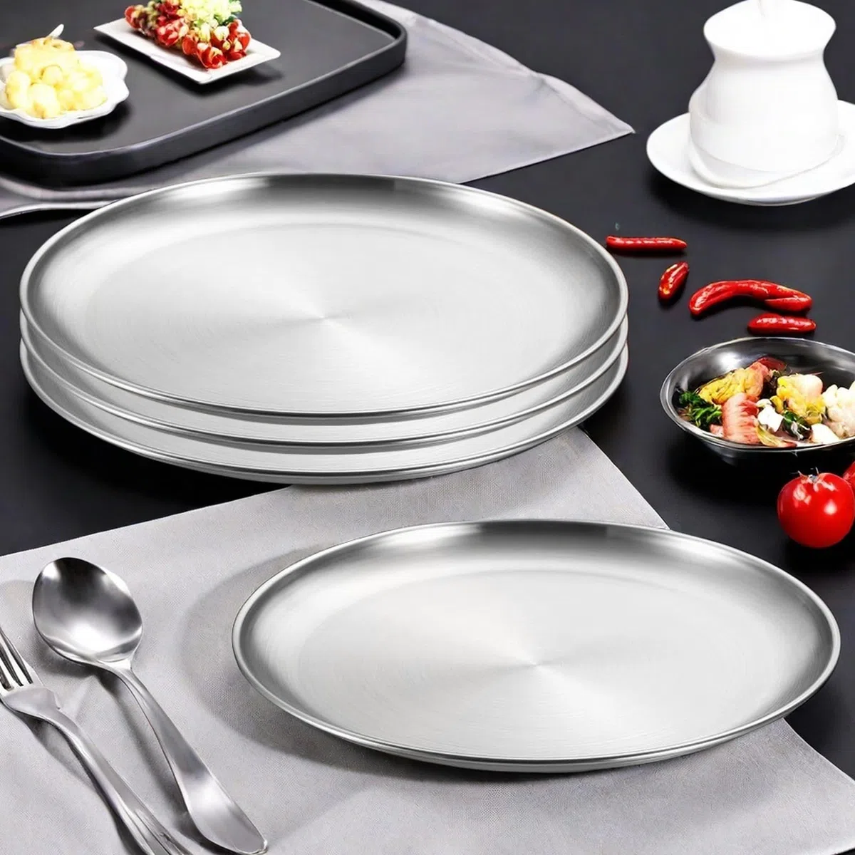 Bordeag Piatti Rotondi in Acciaio Inox 30cm, Set da 4 per Cucina, Pranzo, Campeggio, Feste