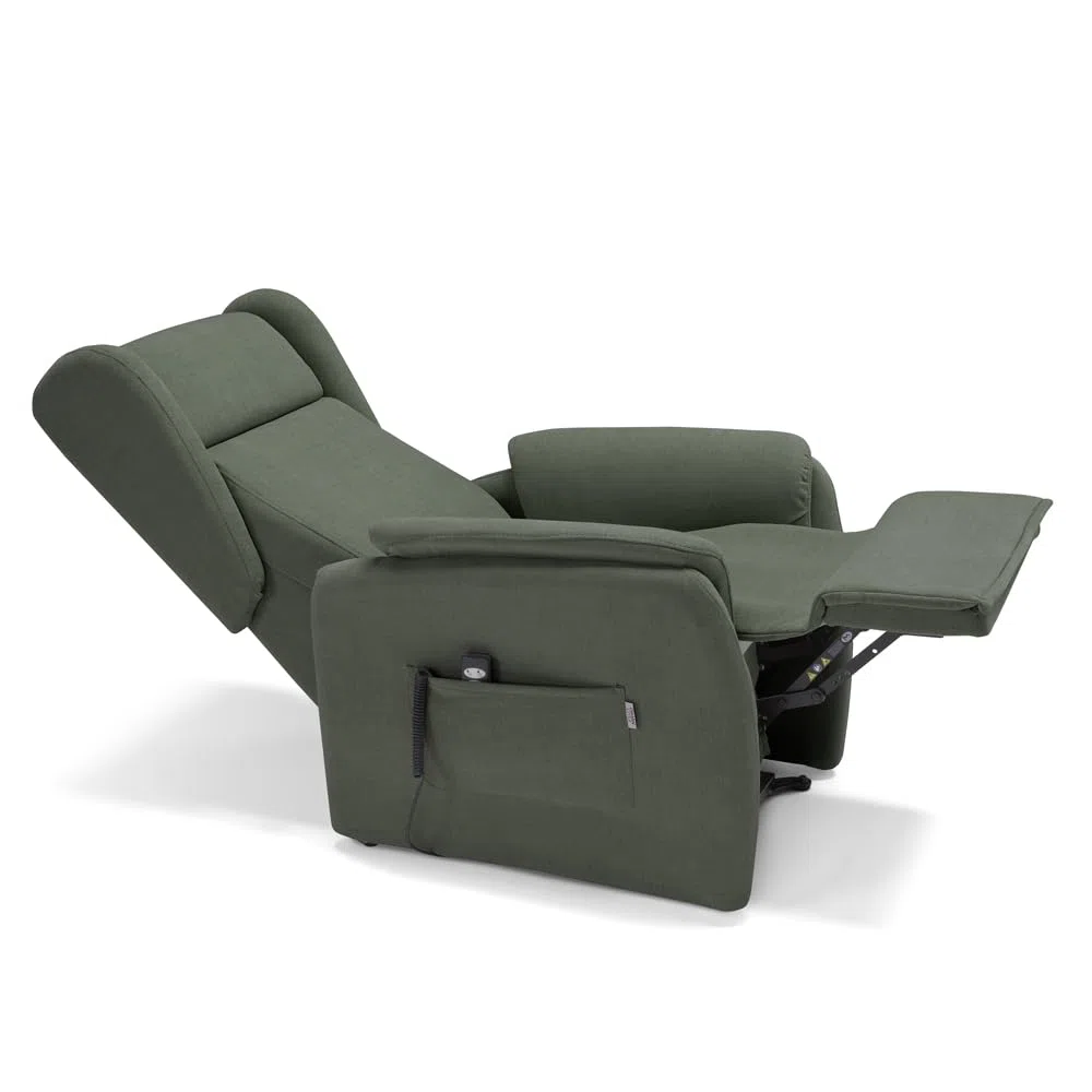 Poltrona relax elettrica FIRENZE MADE IN ITALY per anziani e disabili con kit batteria optional, 2 motori, 4 ruote, optional antimacchia (Senza Kit Batteria, Tessuto Antimacchia, Verde Foresta)