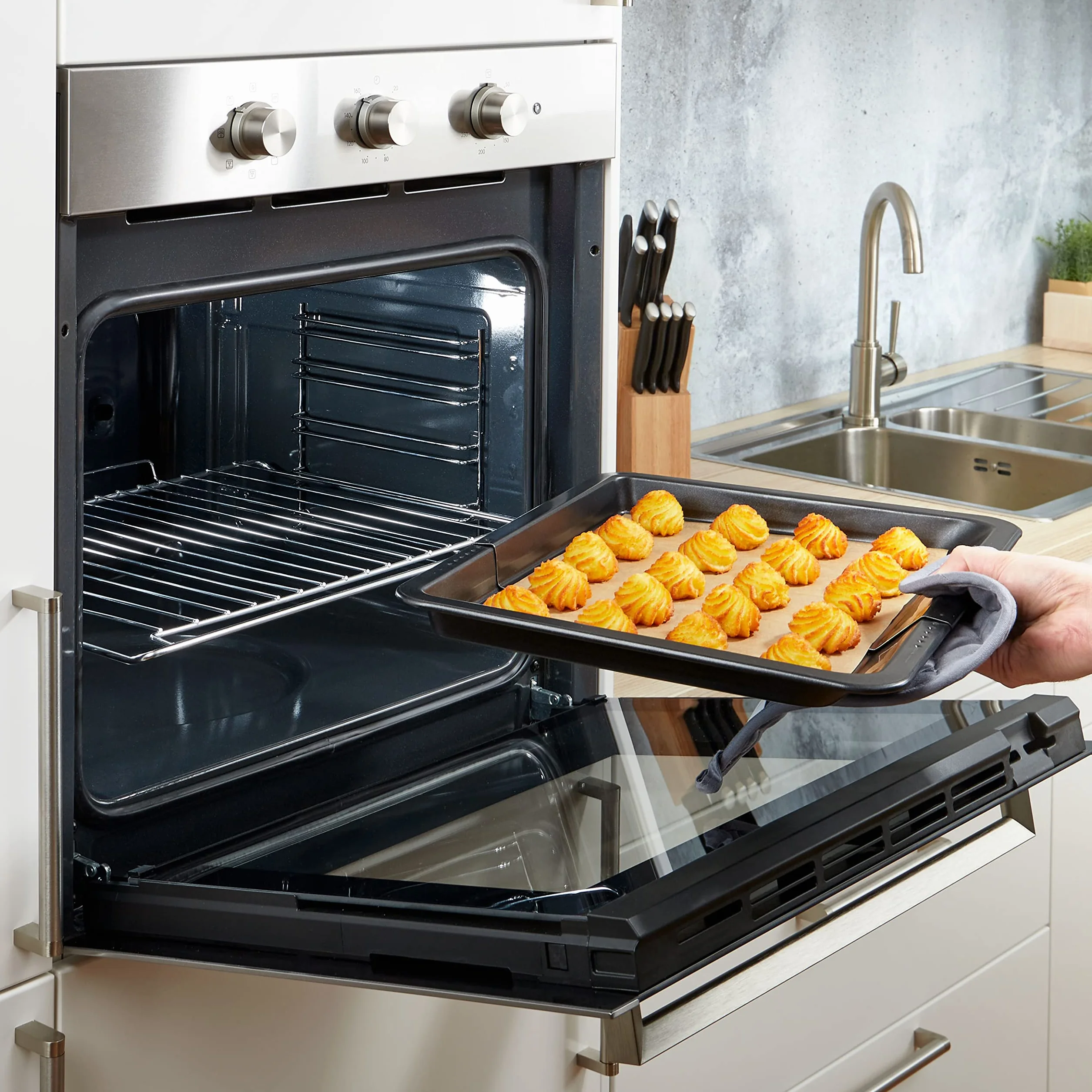 Grizzly Teglia da Forno Regolabile Estensibile Antiaderente 33-52 cm in Acciaio al Carbonio con Rivestimento GREBLON B2+ per Forno