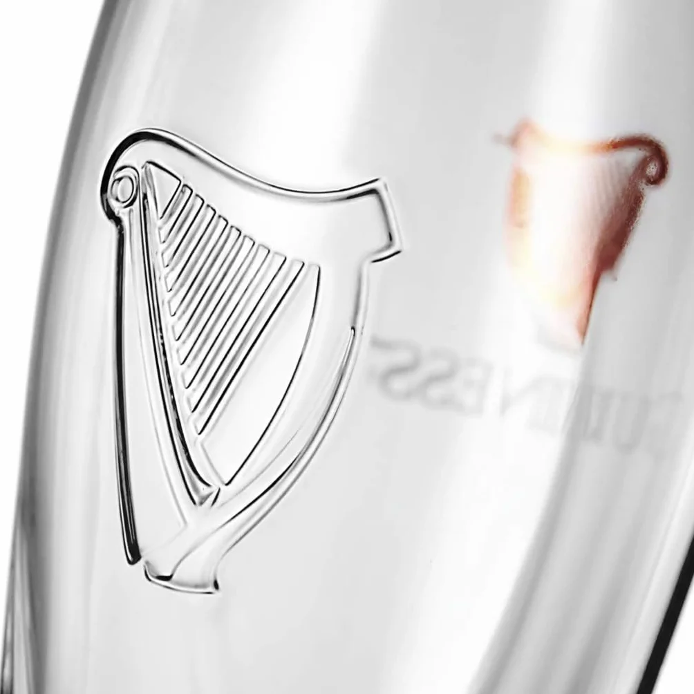 Guinness – Set di 2 bicchieri, decorazione: arpa