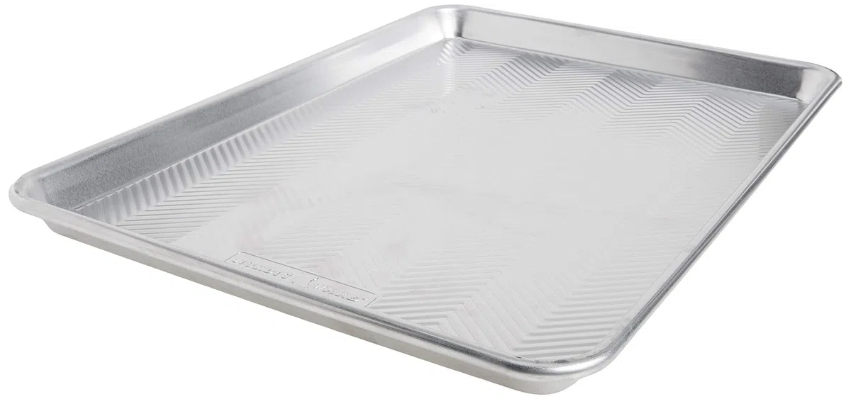 Nordic Ware 4317 Aluminium Baker's Half Sheet