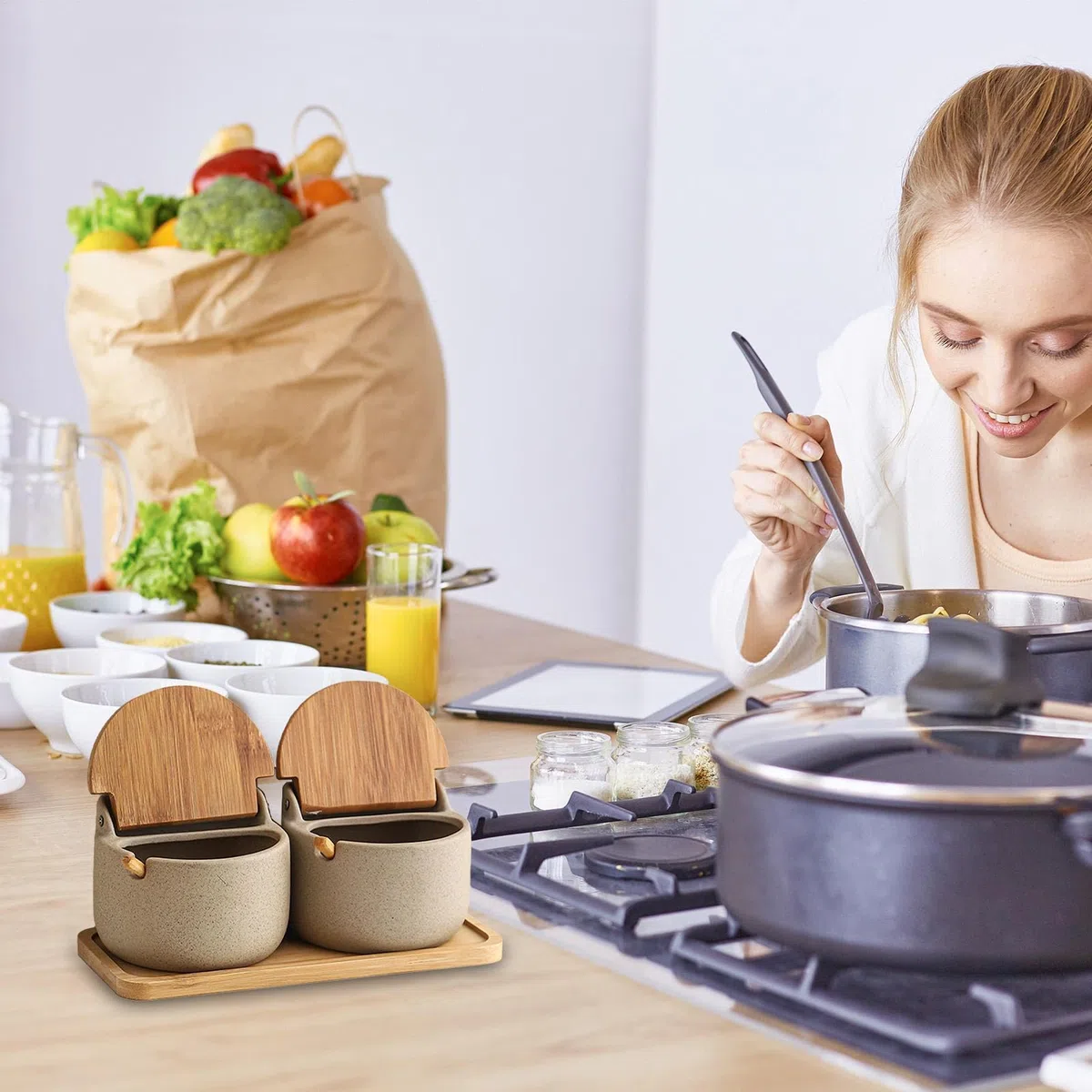 Contenitori Per Il Sale - Cantina Per Il Sale | 2x Porta Sale In Ceramica Con Coperchio A Cucchiaio In Legno, Scatola Per Condimenti, Barattolo Per Condimenti Da Cucina, Porta Sale Per Bancone, Baratt