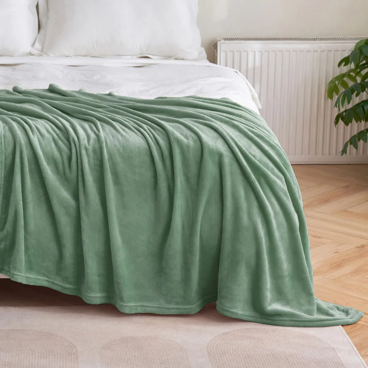 MIULEE Coperta Plaid Plaid in Pile per Divano in Velluto Coperta Singolo e Matrimoniale Letto Coperta Morbida Decorazioni Casa Poltrona Tinta Unita per Letto Ufficio 130x150 CM Verde Chiaro