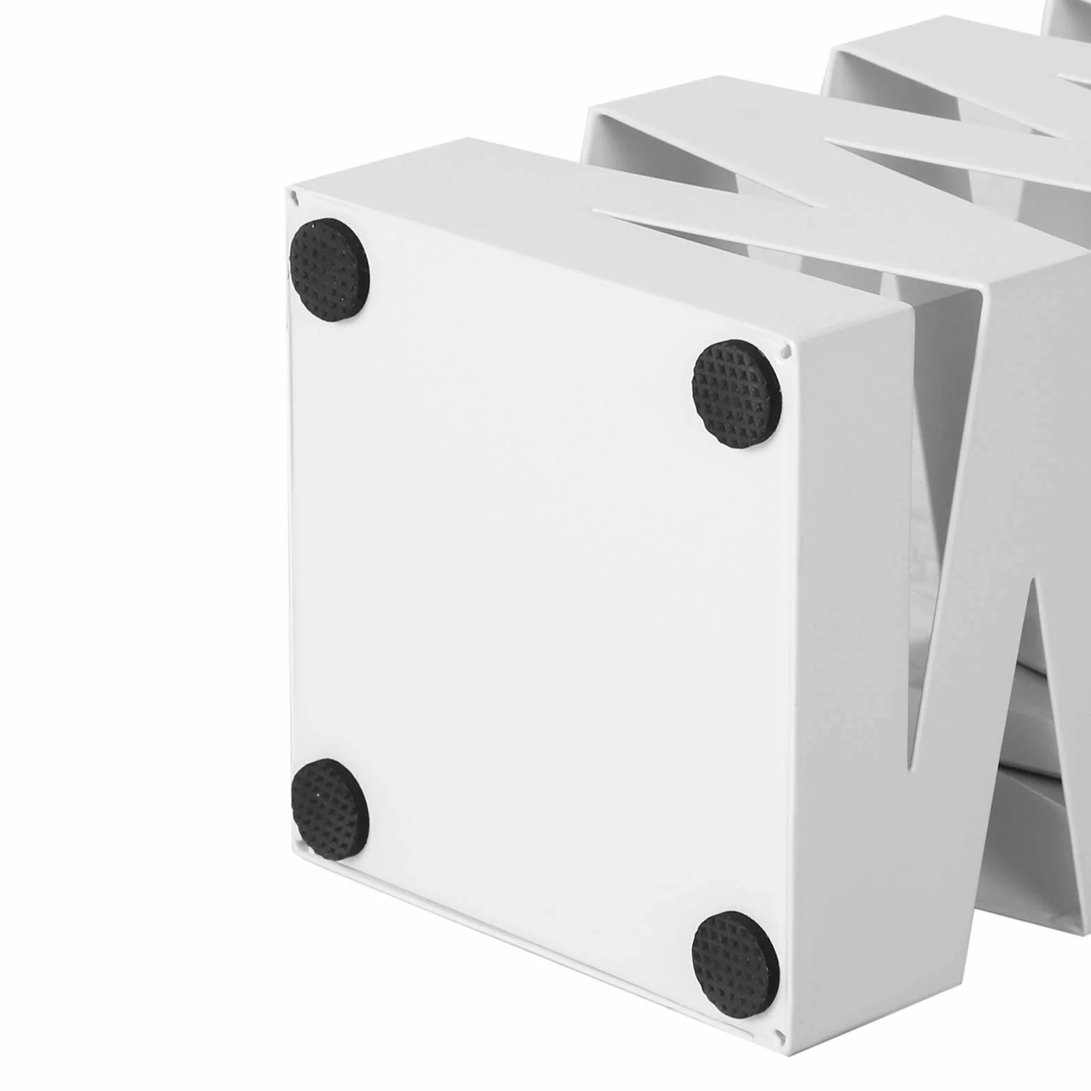 SONGMICS Porta Ombrelli in Metallo, Contenitore per Ombrelli Quadrato con 4 Gancetti e Vaschetta Scolapioggia Rimovibile, 15,5 x 15,5 x 49 cm, Bianco LUC16W