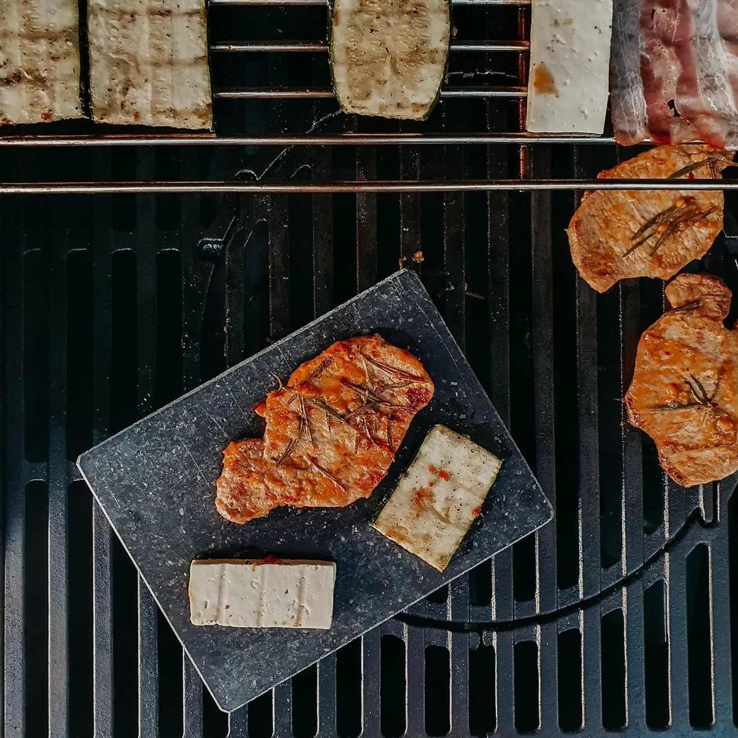 Lavastein - Tagliere da bistecca, in bambù, con griglia a caldo, piastra in pietra, set da tavolo