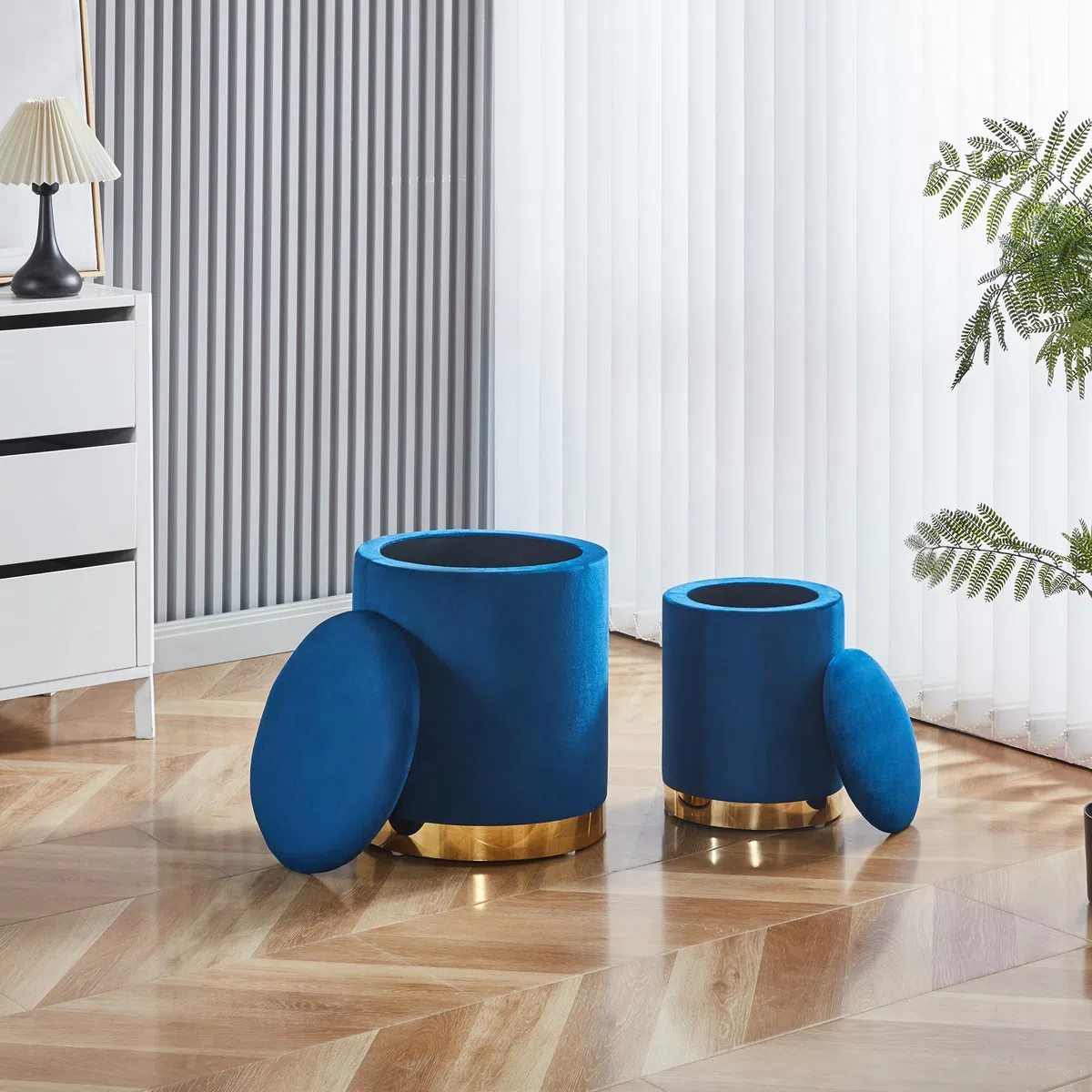 IlGruppone Set Di 2 Pouf Contenitore In Velluto Design Moderno Poggiapiedi,Sgabello Tondo con Coperchio Rimovibile e Seduta Imbottita Alta Densità Con Fascia In Metallo Capiente Storage Box- Blu