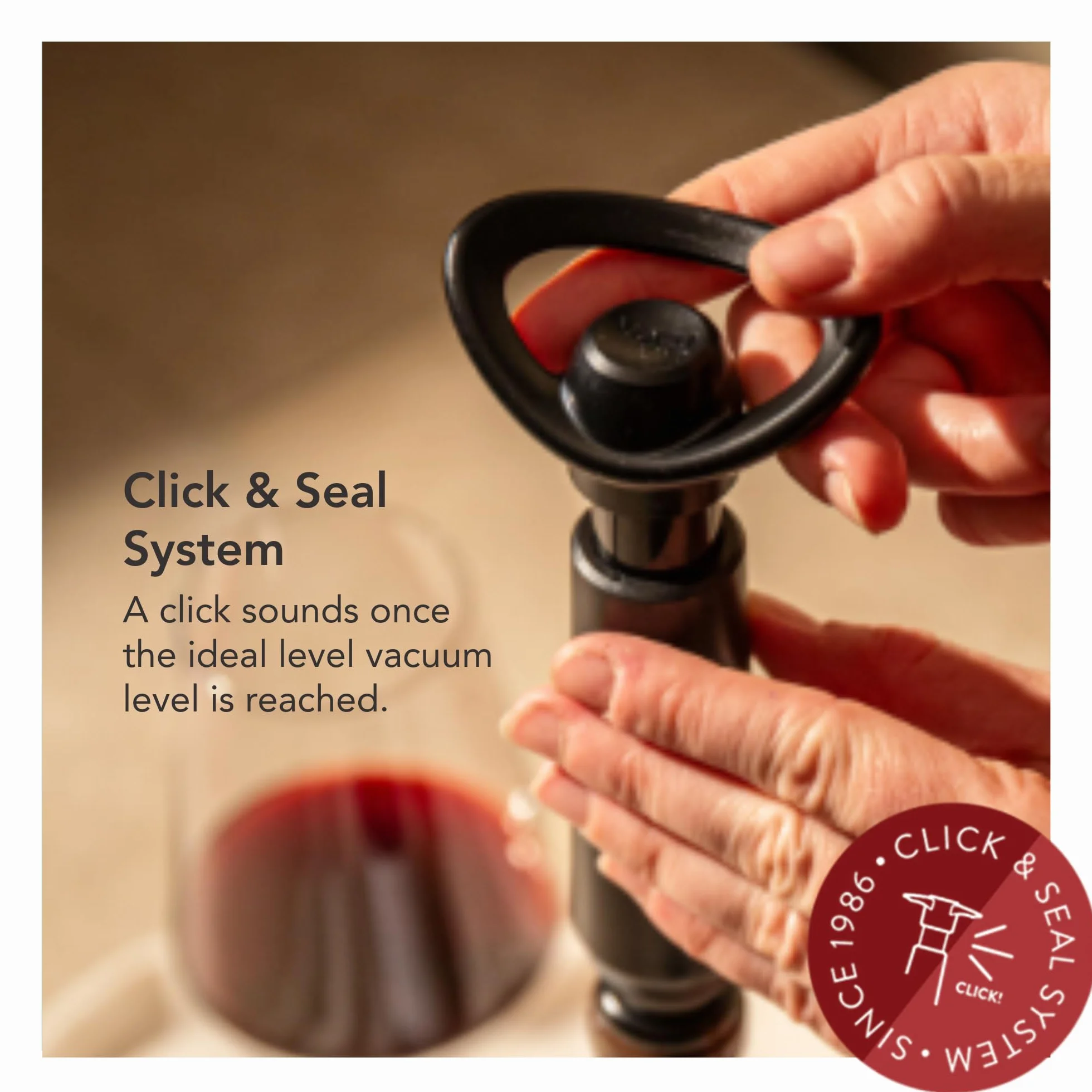 Vacu Vin Concerto per vino con 2 tappi per sottovuoto, pompa di conservazione del vino di alta qualità, chiusura ermetica, mantiene il vino fresco più a lungo, indicatore di clic, pompa manuale, set