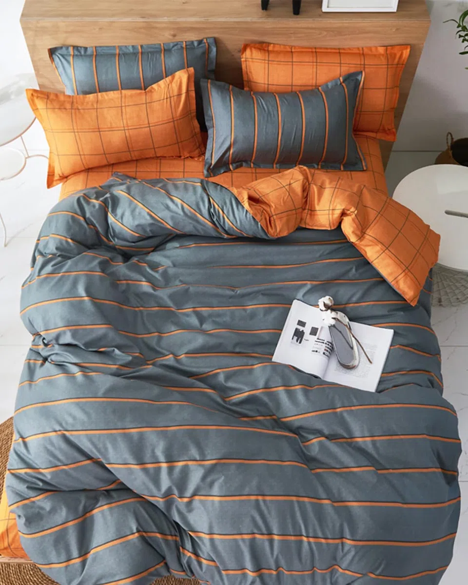Copripiumino una Piazza e Mezza 180x220cm, in Microfibra, Reversibile Biancheria da Letto Moderno Plaid Strisce 3 Pezzi, Copripiumone con Cerniera e 2 Federe, Arancione Grigio