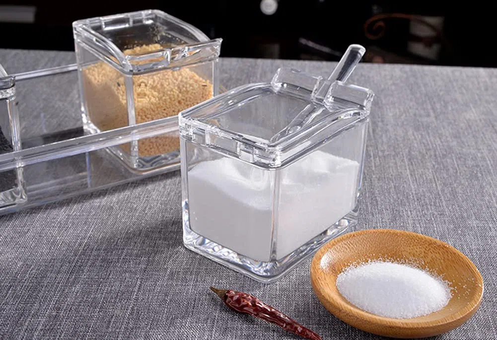 LOYUYU Scatola di Condimento, Condimento Rack Spice Pots, Contenitore di Stoccaggio Condimento Vasi, 4 Pezzi Trasparente Acrilico Cruet Con Coperchio e Cucchiaio Trasparente