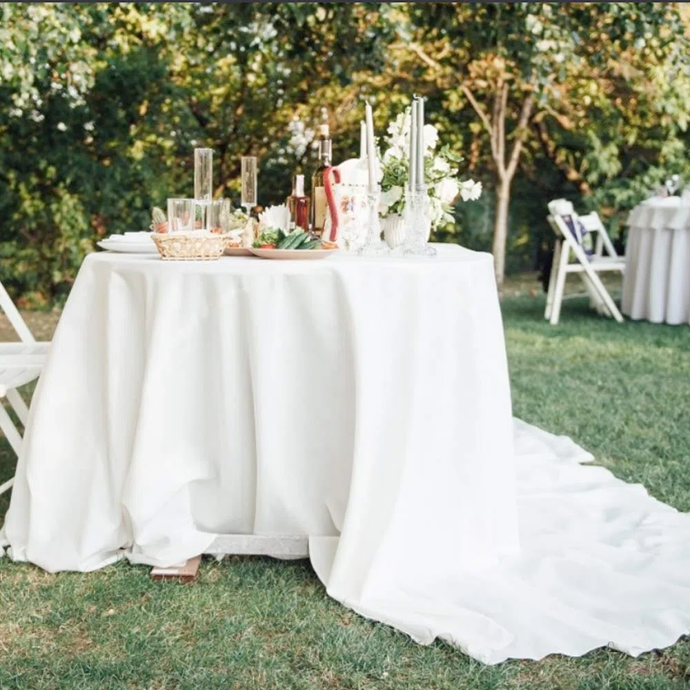 250 * 350CM (98.4in x 137.8in) Rettangolare Tovaglia in Raso per la Decorazione di Matrimonio/Compleanno/Battesimo del Bambino/Eventi - Bianco