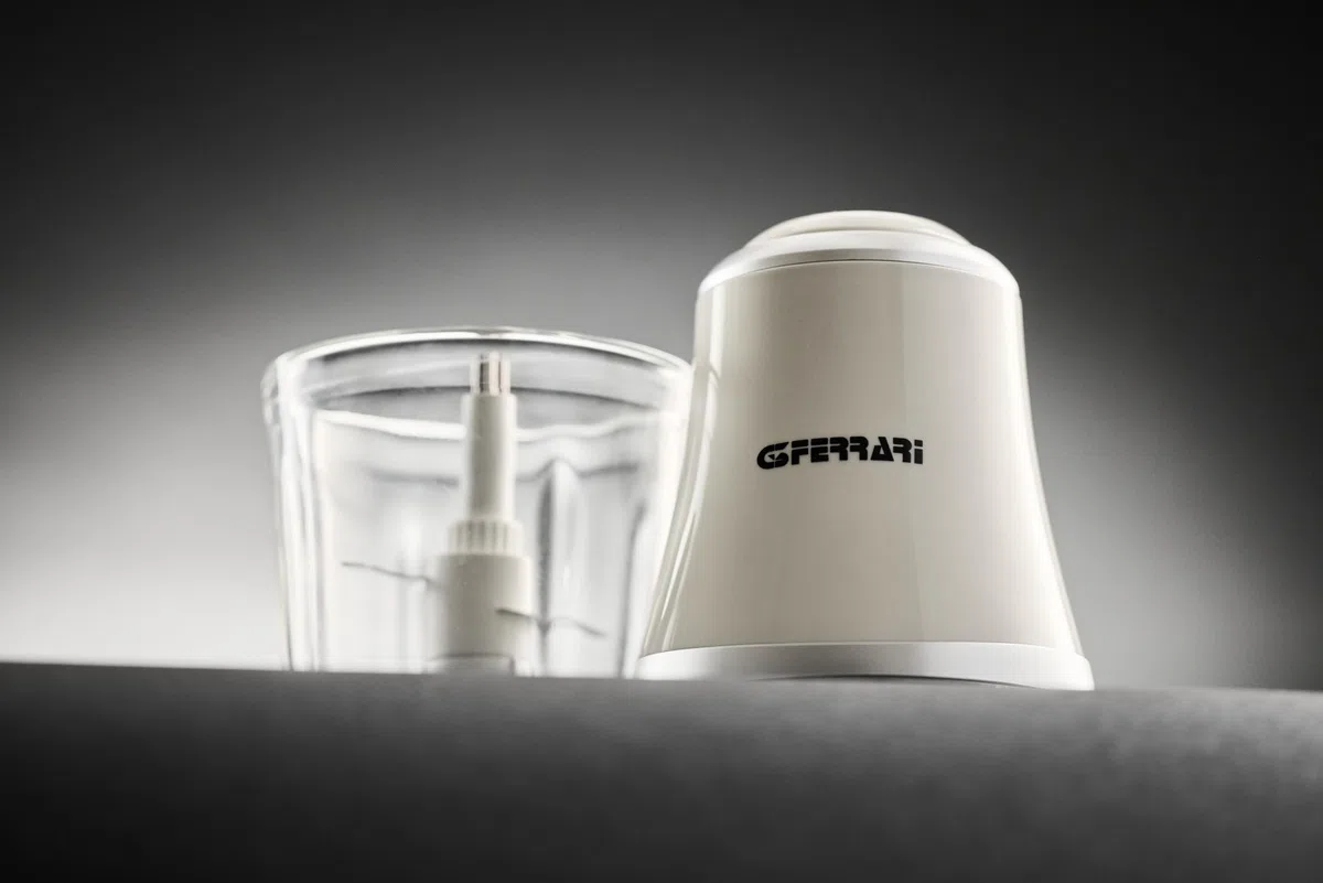 G3 Ferrari G20163 Tritatutto Vetromix, 500W, Bicchiere in Vetro, 500 ml, Funzionamento Pulse, Silenzioso, Lame INOX, Trita Carne, Verdure, Frutta, Bianco