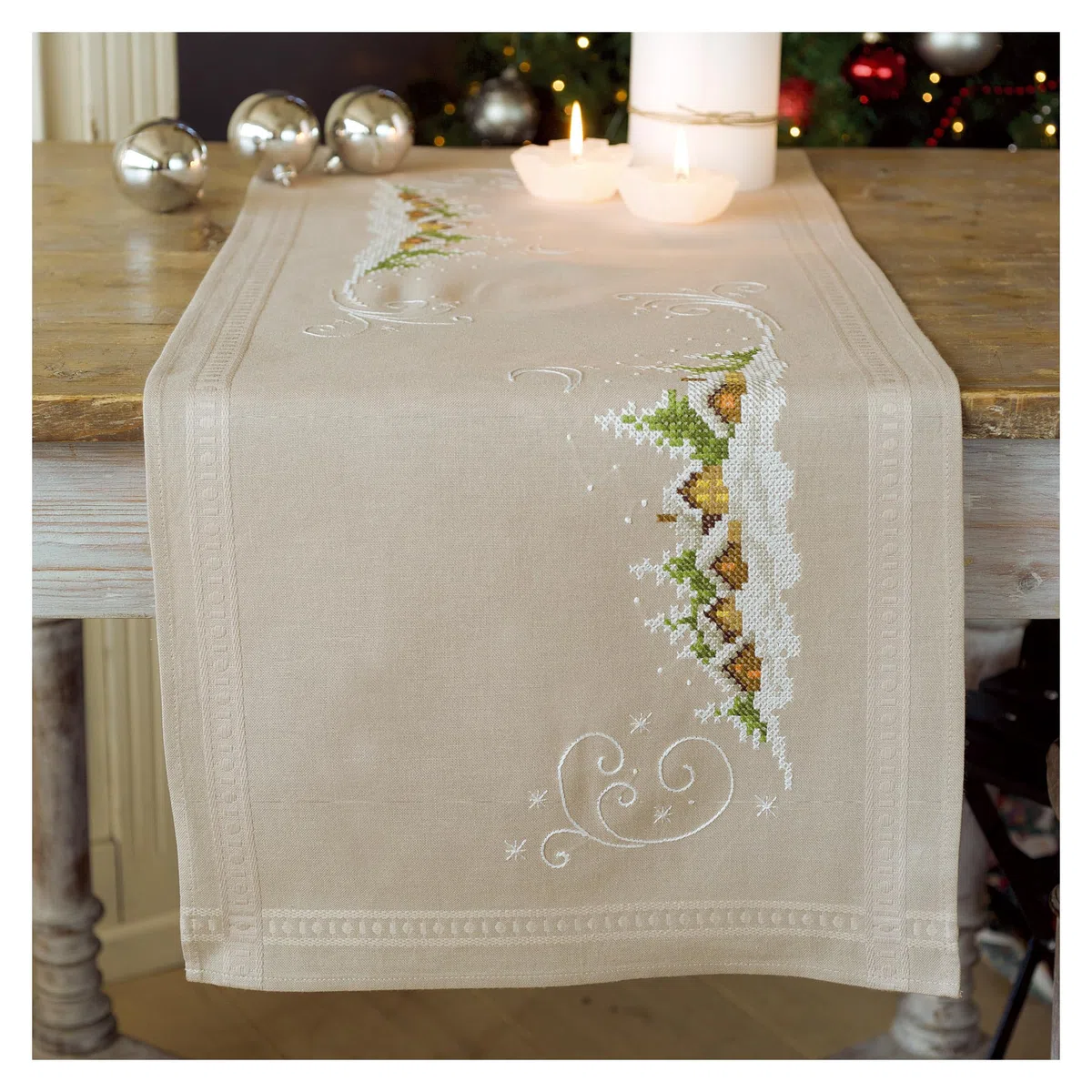 VERVACO Kit Centrotavola Ricamo Prestampato Villaggio di Neve Set Ricamo Biancheria da Tavola 40 x 100 cm Set Fai da Te Creativo Size Kit Hobby Creativi Adulti Casa Decor Embroidery Embroidery Runner