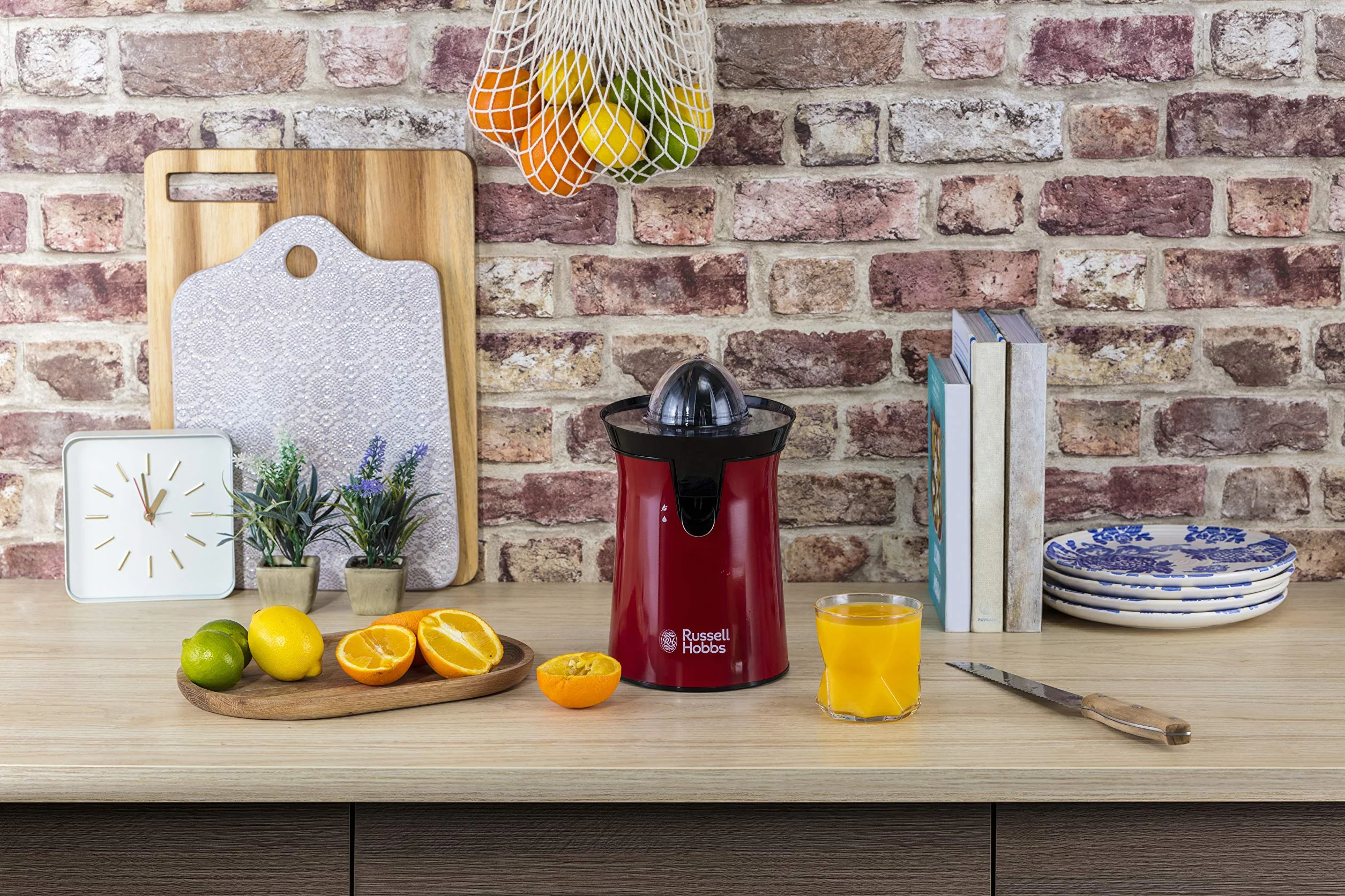 Russell Hobbs Spremiagrumi Elettrico, Bicchiere Grande E Piccolo, Rotazione Bidirezionale Destra, Sinistra, Antigoccia, Lavastoviglie Ok, 60 W, Senza Bpa, Rosso, 26010-56