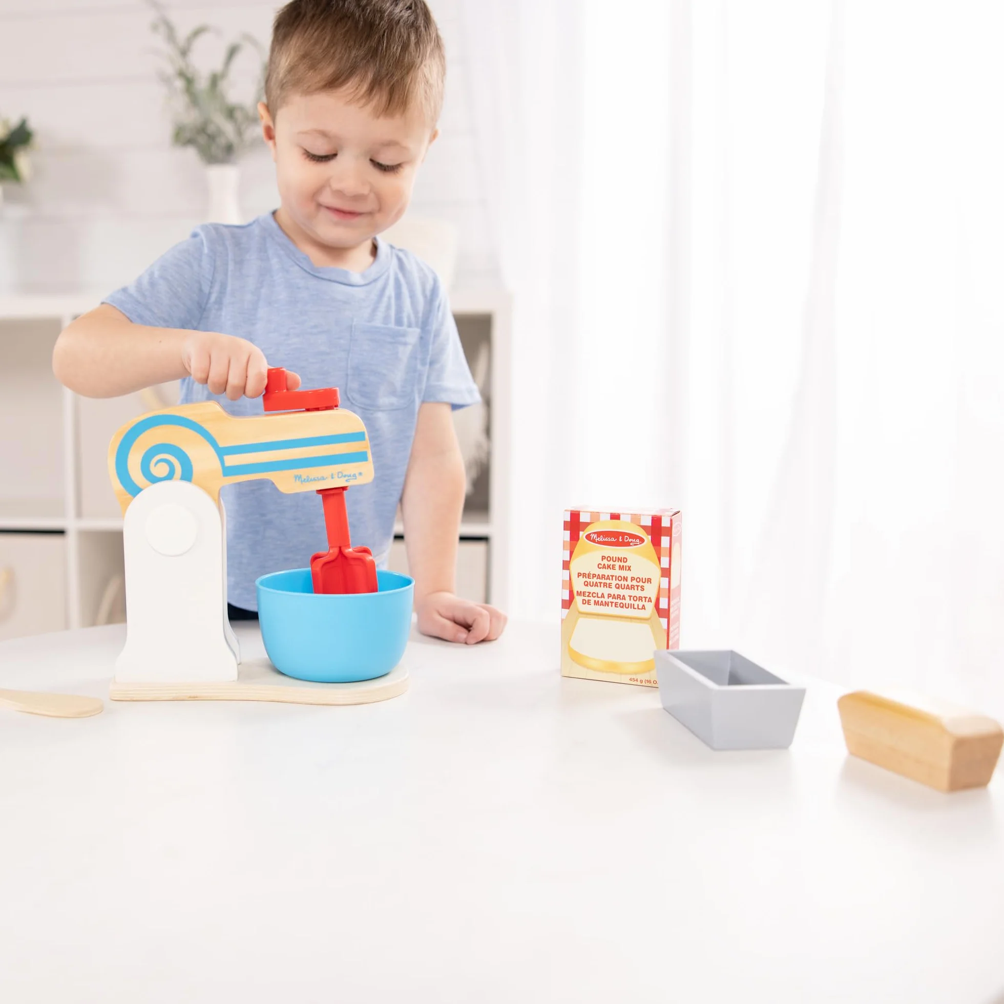 Melissa & Doug Set planetaria per preparazione torte in legno (11 pezzi) -Accessori e cibi per cucina giocattolo Giocare a Preparare Una Torta Bambini