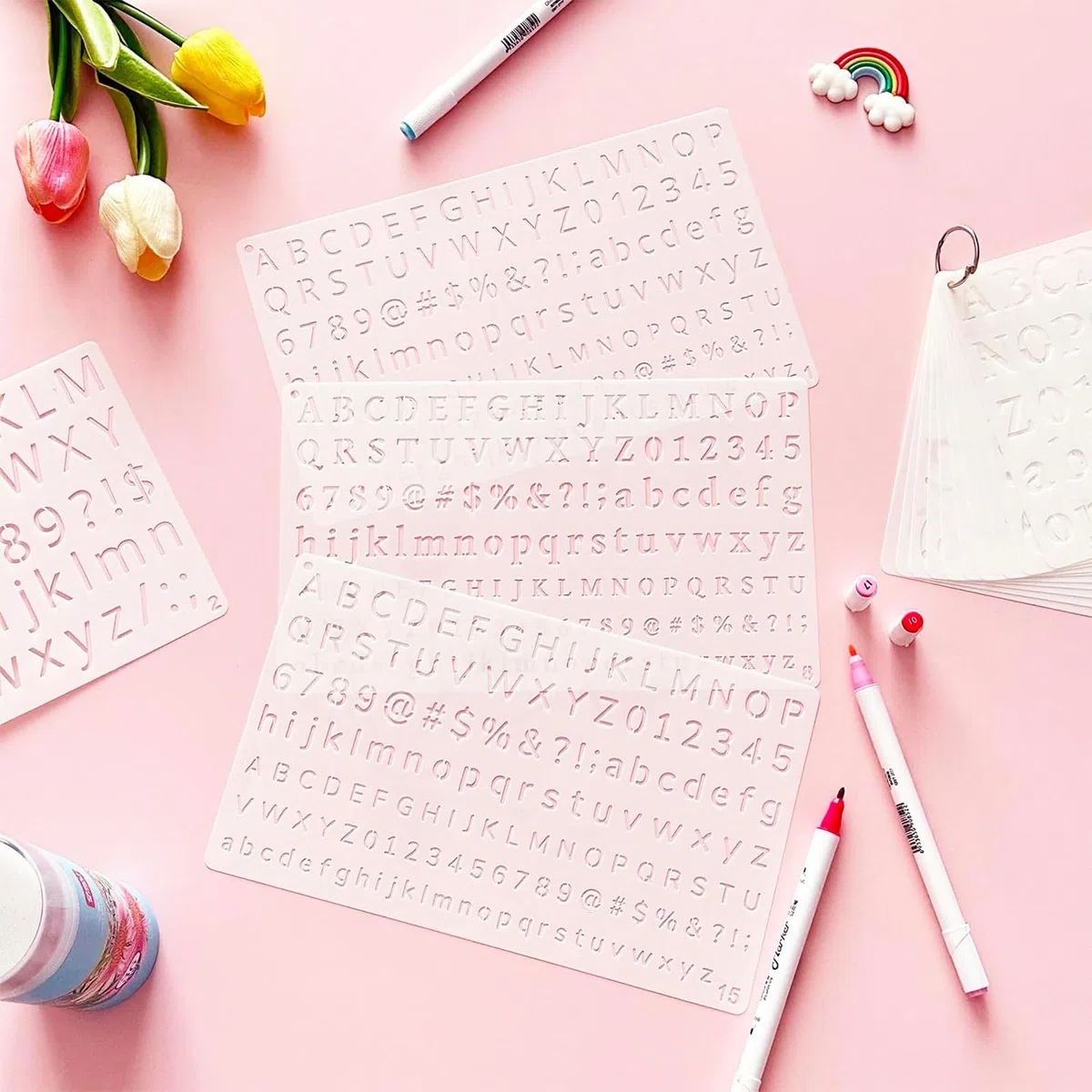 35 Pezzi Piccoli Numeri e Lettere Stencil in Plastica per Progetti Fai da Te, Stencil Lettere, Stencil Lettere (9,8 x 5,9 pollici)