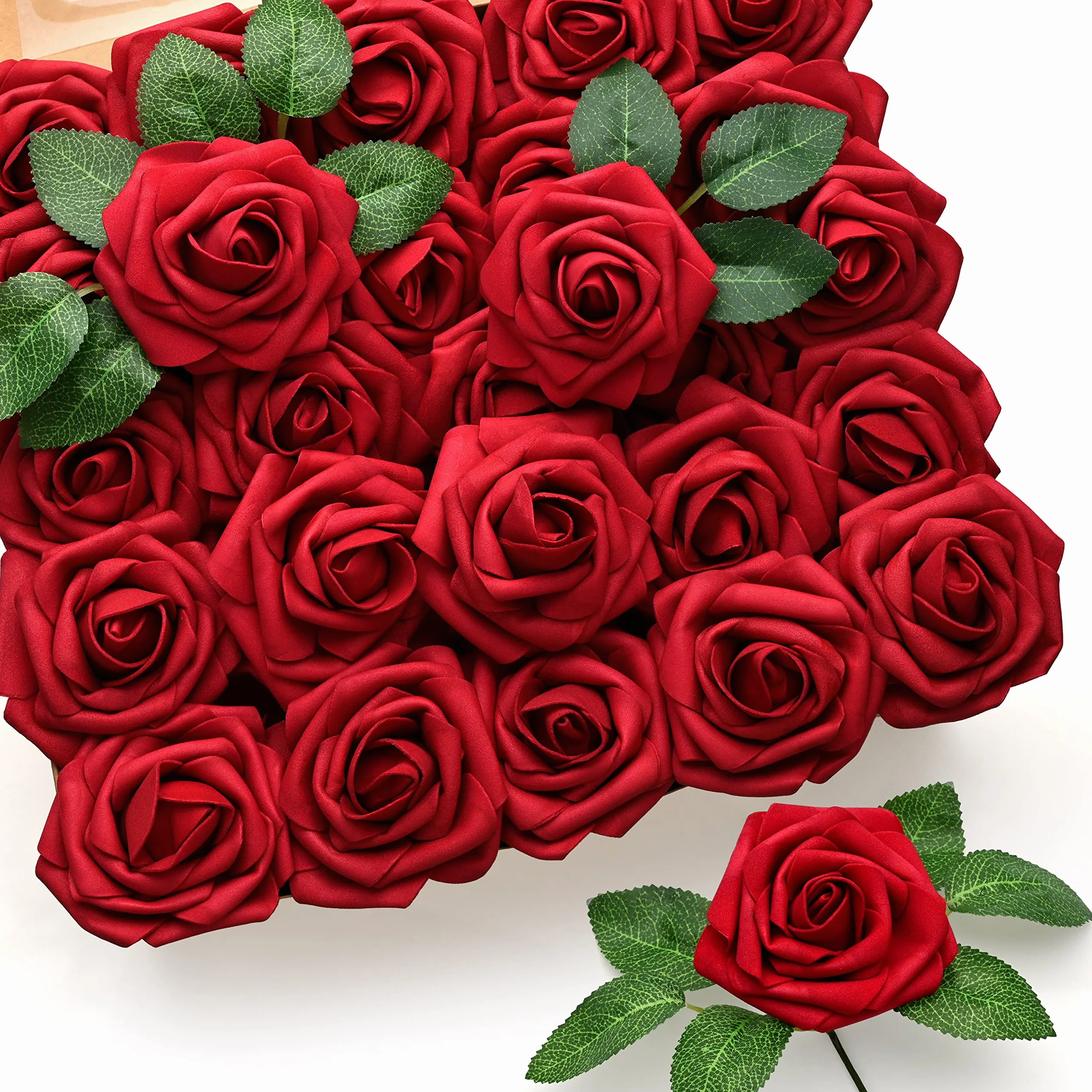 Mocoosy 50 Pcs di rose rosse fiori artificiali, rose rosso scuro schiuma rose finte sfuse con stelo fiori artigianali DIY per bouquet da sposa centrotavola composizioni feste decorazioni per la casa