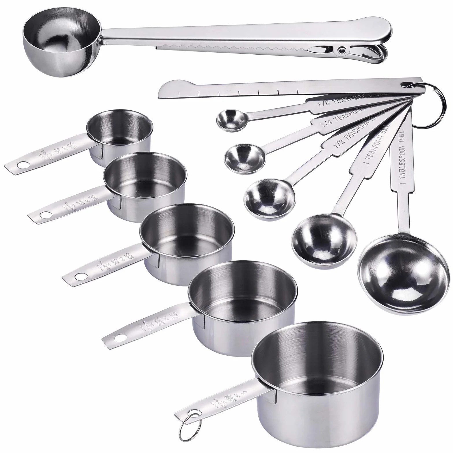 JIZZU Set di Misurini e Cucchiai in Metallo, Cucchiaio Con Clip, Tazze Americane, Controllo Accurato delle Porzioni Con Scala Trasparente da 0.3ml a 250ml - 12 Pezzi
