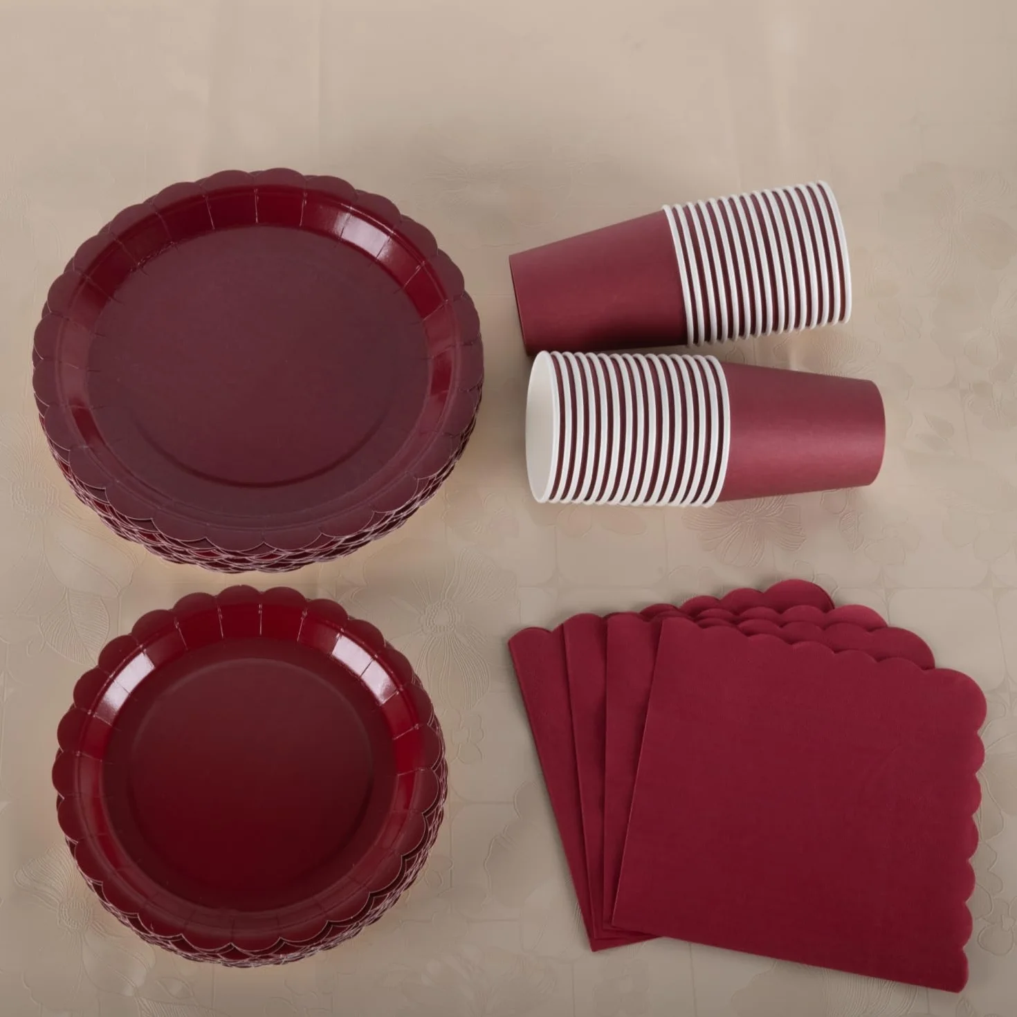 Set di stoviglie per feste per 30 ospiti, piatti di carta, tovaglioli e bicchieri da 18 cm e 23 cm, accessori per feste per compleanno, matrimonio, anniversario, Natale