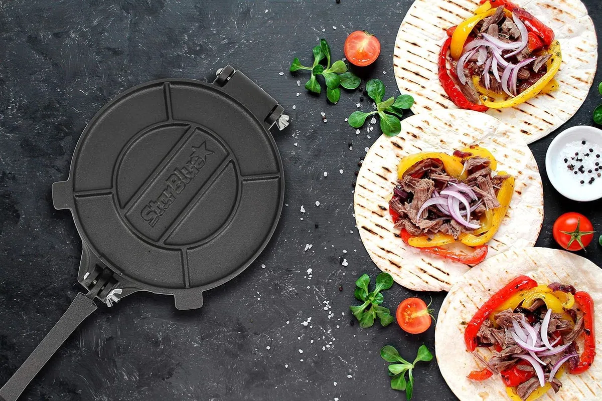 StarBlue - Stampo Per Tortilla In Ghisa Da 20,3 Cm Con 100 Pezzi Di Carta Oleata Ed Ebook Di Ricette In Omaggio, Con Strumento Per Realizzare Chapati In Stile Indiano, Tortillas, Roti