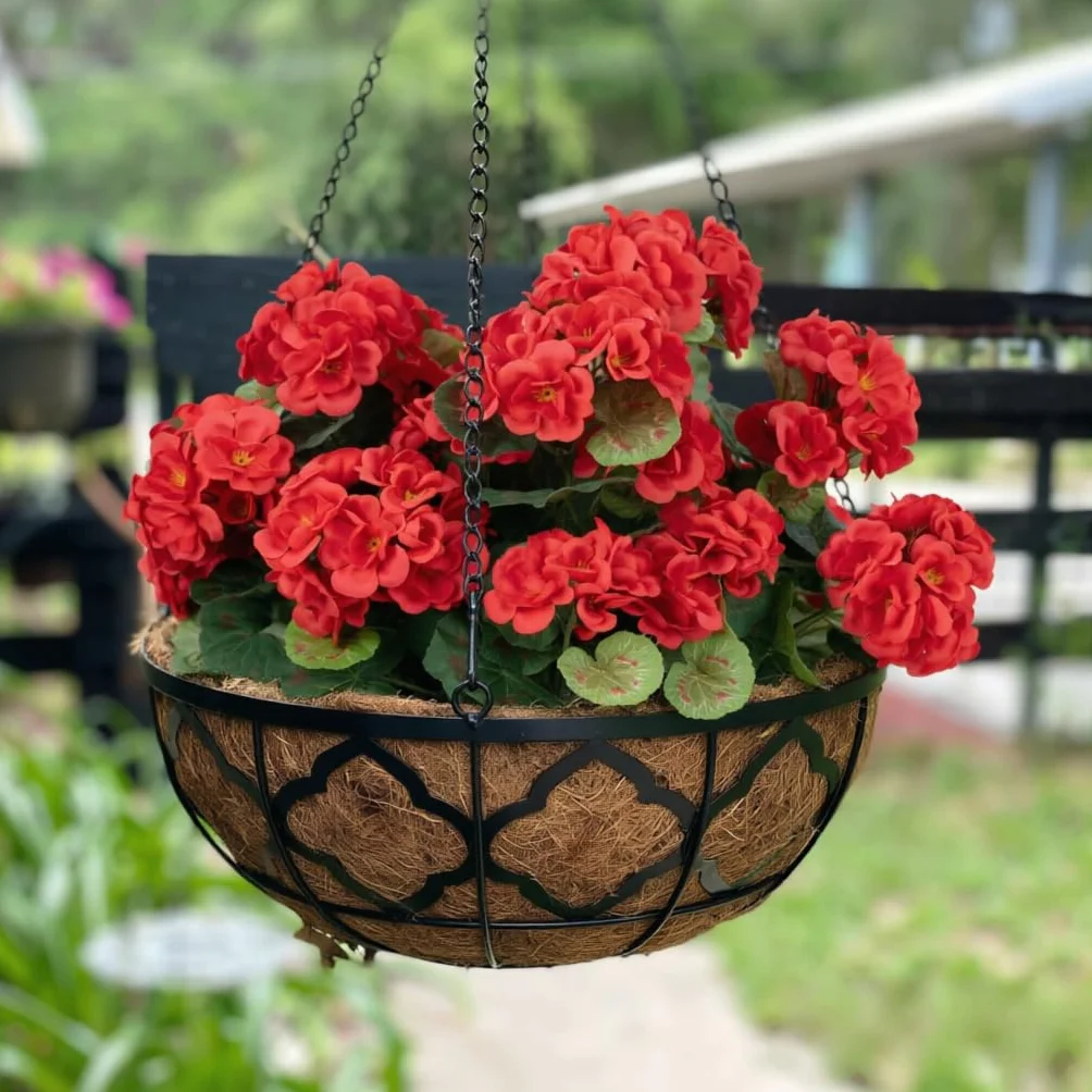 Laelfe 4 Pcs Gerani Rossi Finti da Esterno, Fiori Finti Artificiali Geranio per Esterno Balcone Patio Cimitero Sospensione di Fioriere Decorazione per Tavolo (Rosso-4 Pcs)