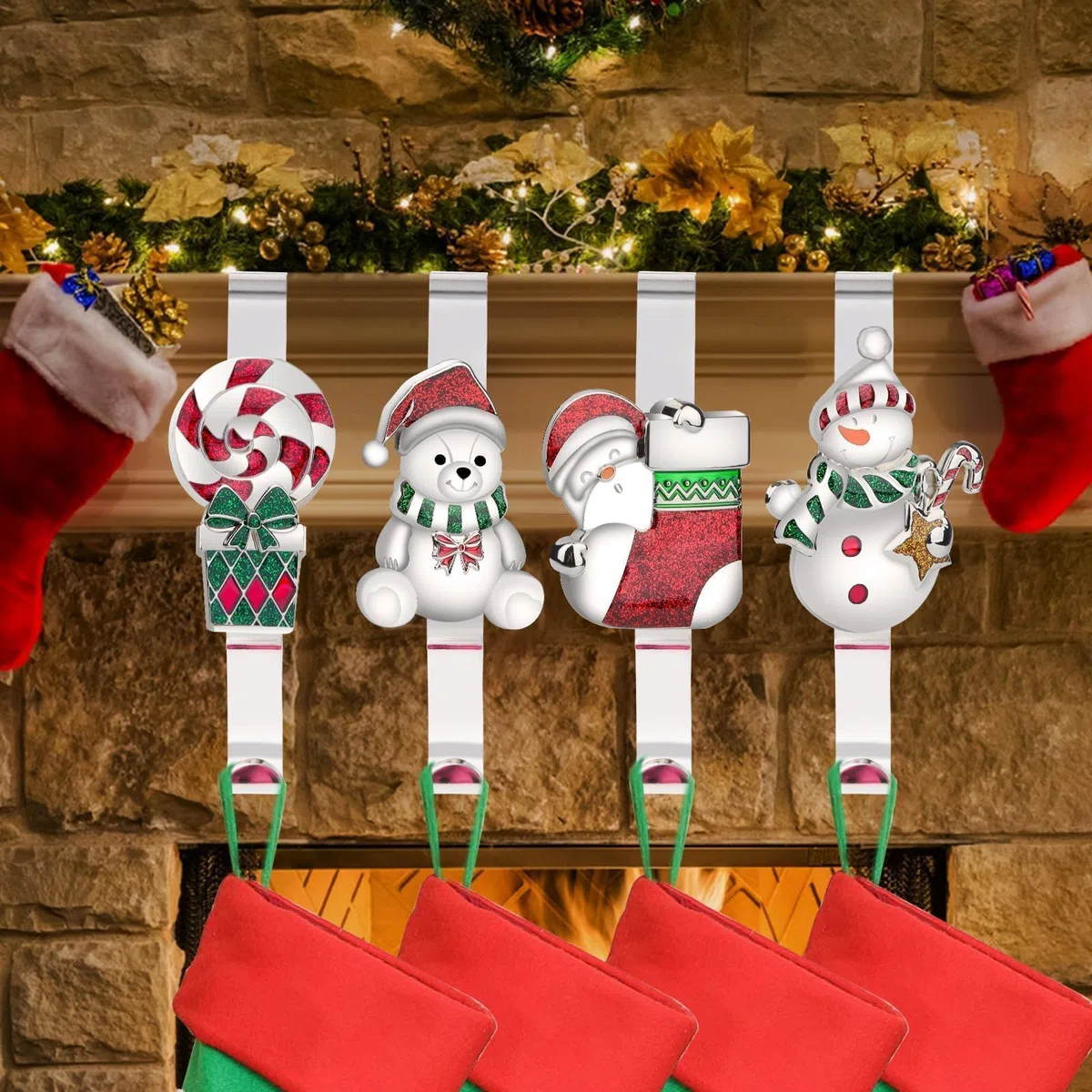 EBANKU 4 pezzi Porta calze di Natale per camino, 4 porta calze da camino argentati, ganci antiscivolo robusti per mensole di Natale Decorazione Regali
