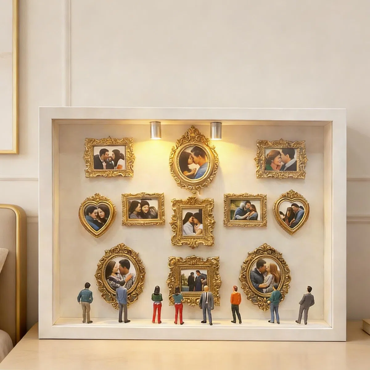 Museum Of Us Cornice - Scatola Fai Da Te Con Silhouette E Illuminazione A LED | Cornice Profonda Per Esporre Foto E Mini Statuine, Regalo Significativo Per Fidanzati, Casa, Ufficio E Decor Scrivania