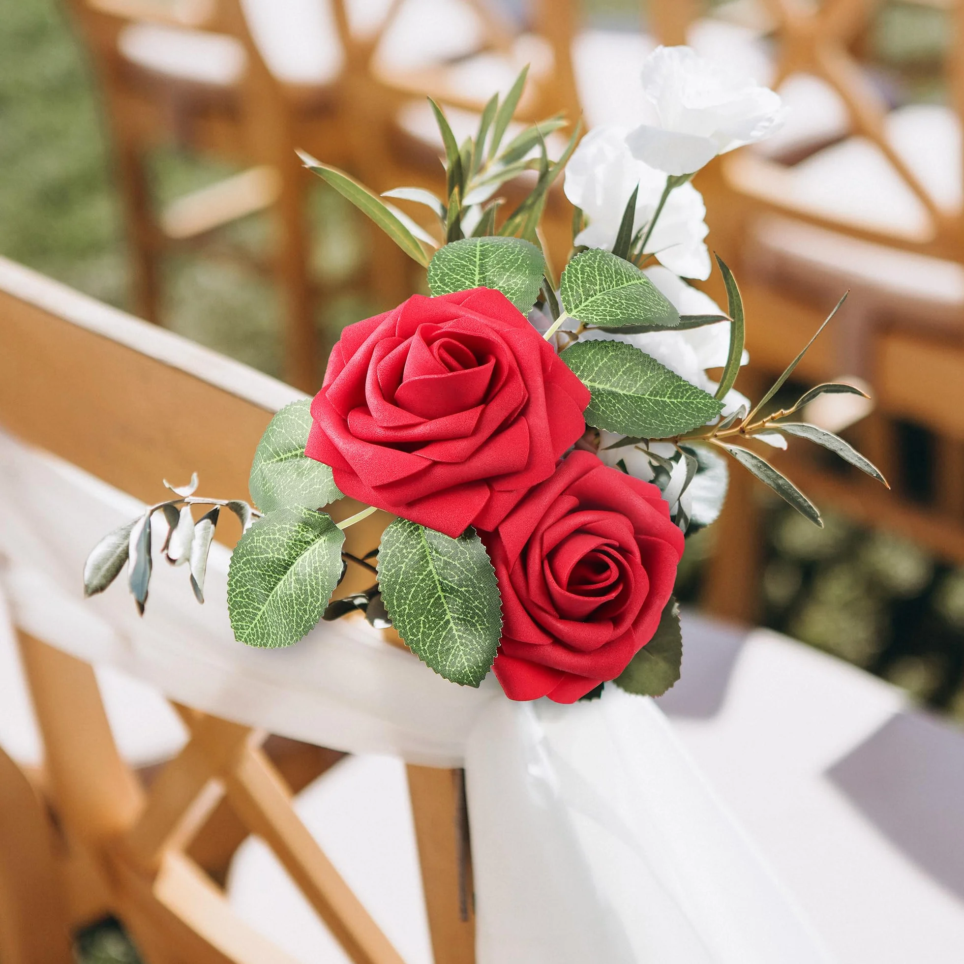 Mocoosy 50 Pcs di rose rosse fiori artificiali, rose rosso scuro schiuma rose finte sfuse con stelo fiori artigianali DIY per bouquet da sposa centrotavola composizioni feste decorazioni per la casa