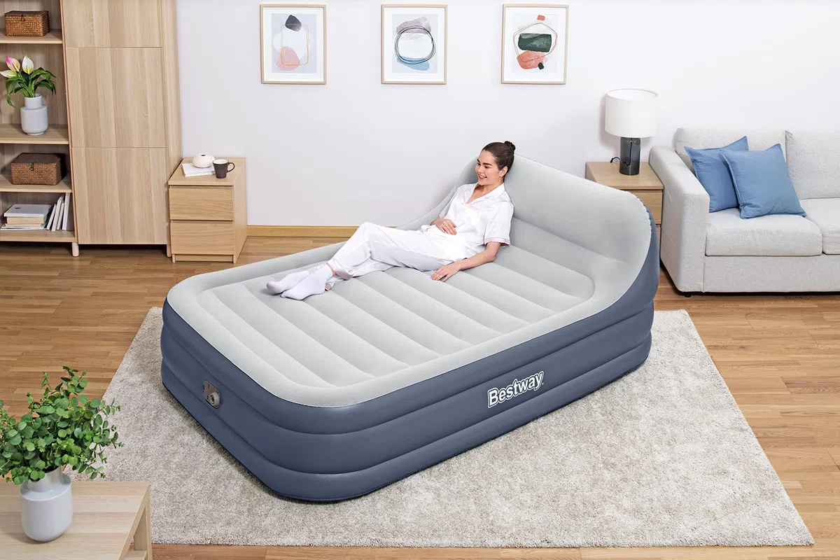 Bestway 89" x 60" x 33"/2.26m x 1.52m x 84 cm Tritech SleekFlow Headboard Air Mattress Queen Built-in AC Pump