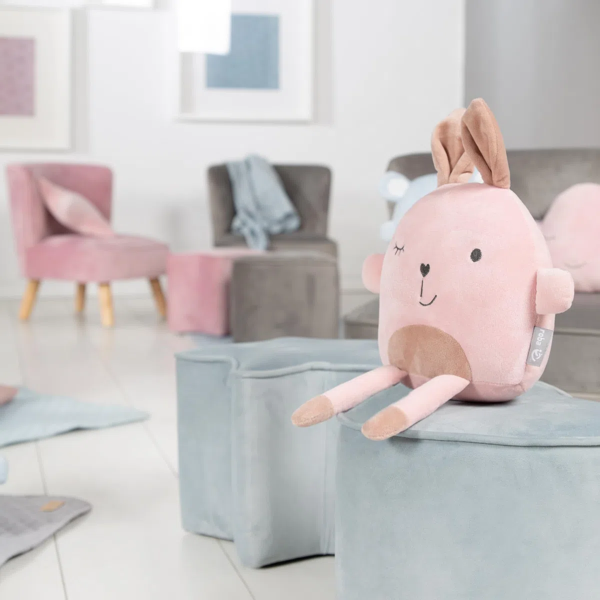 roba Pouf per Bambini a forma di Cuore Lil Sofa - Rivestito in Velluto - con Contenitore - Multifunzione -Arredamento per Bambini - per la Cameretta - dai 18 Mesi - Azzurro