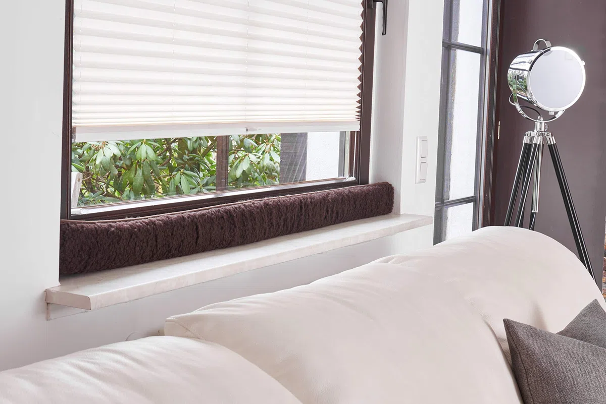 K. & N. Schurwolle 551 - Paraspifferi in lana vergine per finestre, 150 cm, colore: Marrone