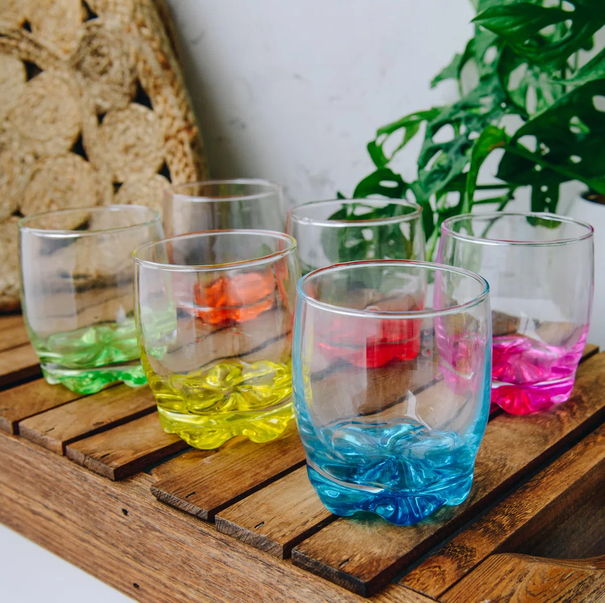 Glasmark KROSNO, set da 6 bicchieri con fondo colorato, bicchieri da long drink, bicchieri da acqua, bicchieri da succo, perfetti per casa, ristoranti e feste