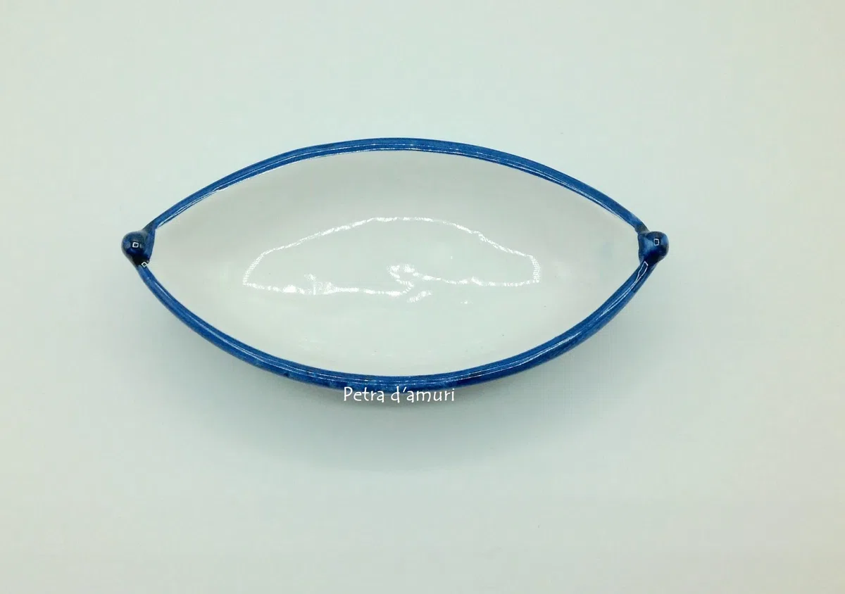 Petra d'amuri Barca blu in ceramica Siciliana Hand Made in Sicily