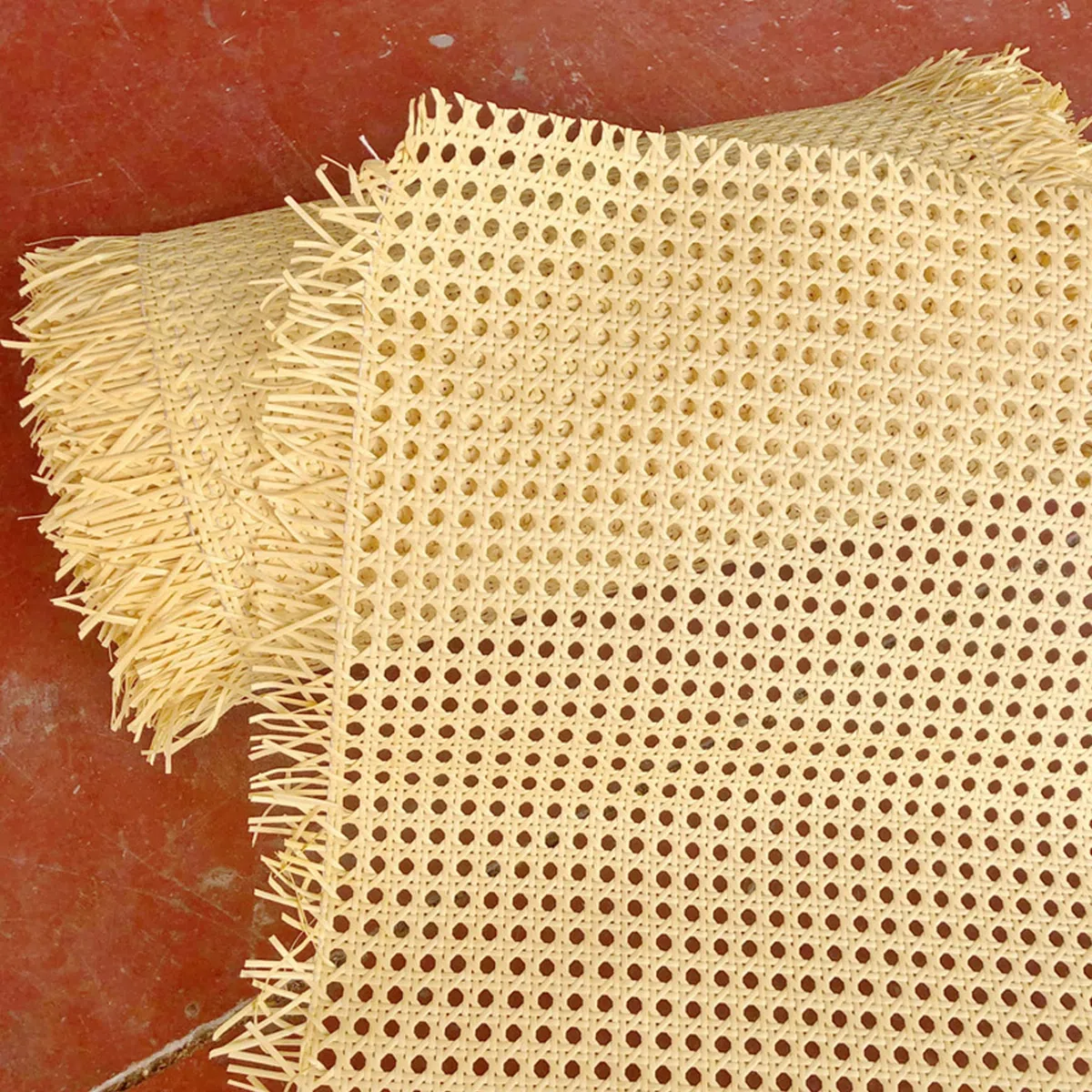 Rotolo di Rattan Canna di Plastica Rotolo di Fettuccia In Rattan Rete Intrecciata Rete Impermeabile Sedia In Vimini Viennese Per Progetti Fai da Te 0,5x1 M