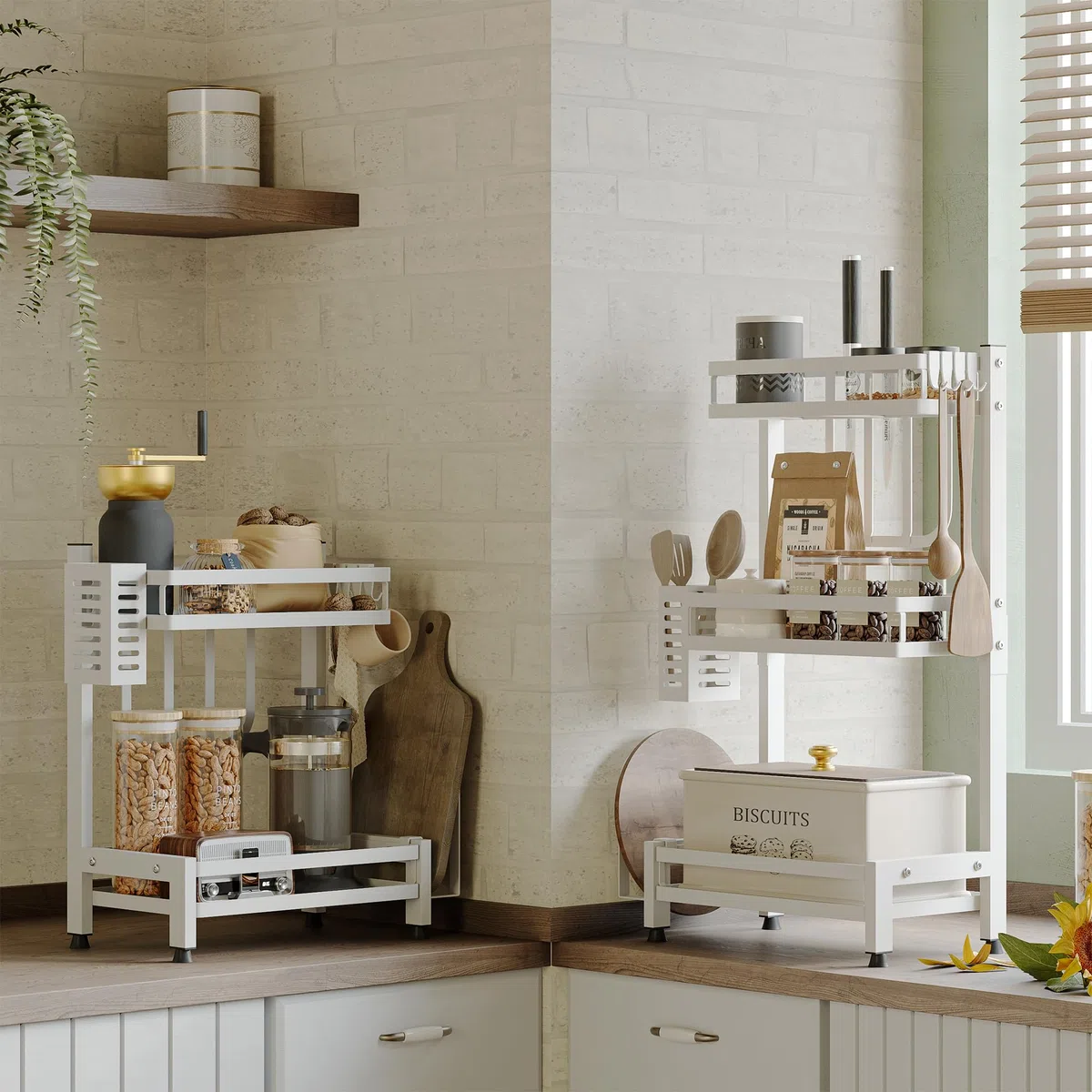 NETEL Supporto Porta Spezie da Appoggio a 2 Livelli, Antiruggine Mensola Portaspezie Ripiani Salvaspazio Organizer per Cucina con Ganci, 32.5 * 20 * 40cm, Bianco