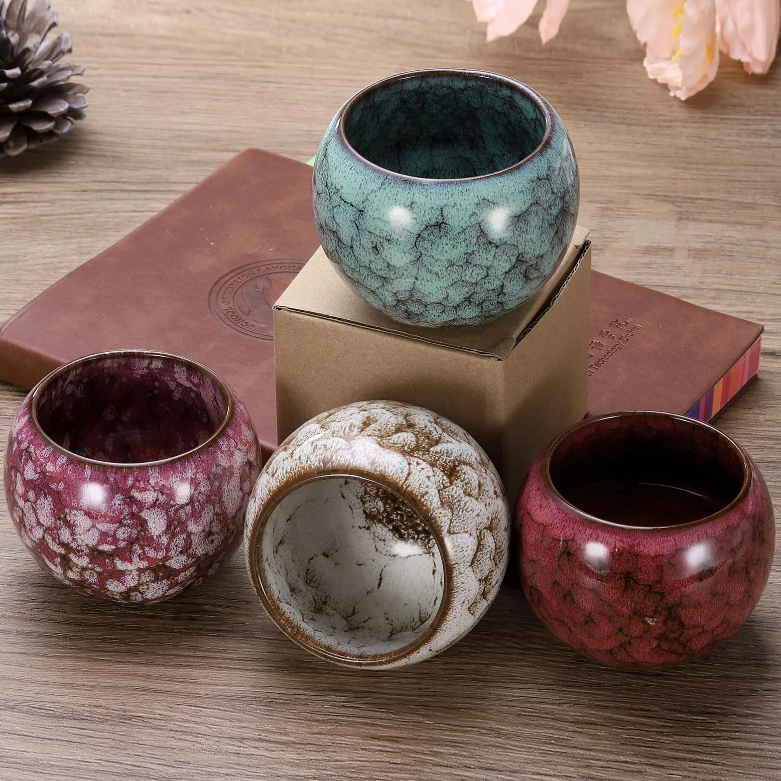 QUARKZMAN Tazze Tè Cinesi Giapponesi Ceramica 5,07 oz Set Tè Gong Fu Fare a Mano Smaltato Ceramica Senza Manico Piccola Tazza Tè per Tè Mate Caffè Vino Bevande Casa e Regali, Rosa Rossa