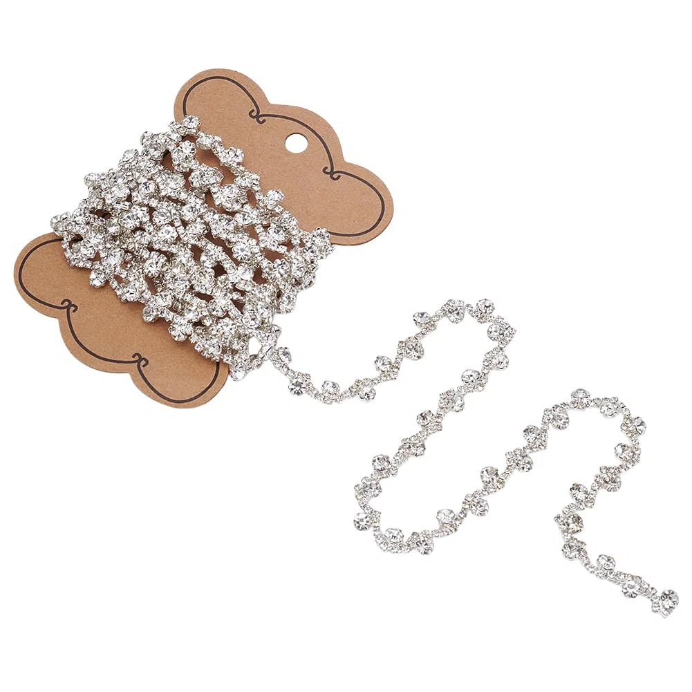 UNICRAFTALE 2,5 Yards, catena di cristallo argentato, strass stretti, catenine con carta per biglietti, fai da te, vestiti, matrimoni, gioielli da sposa