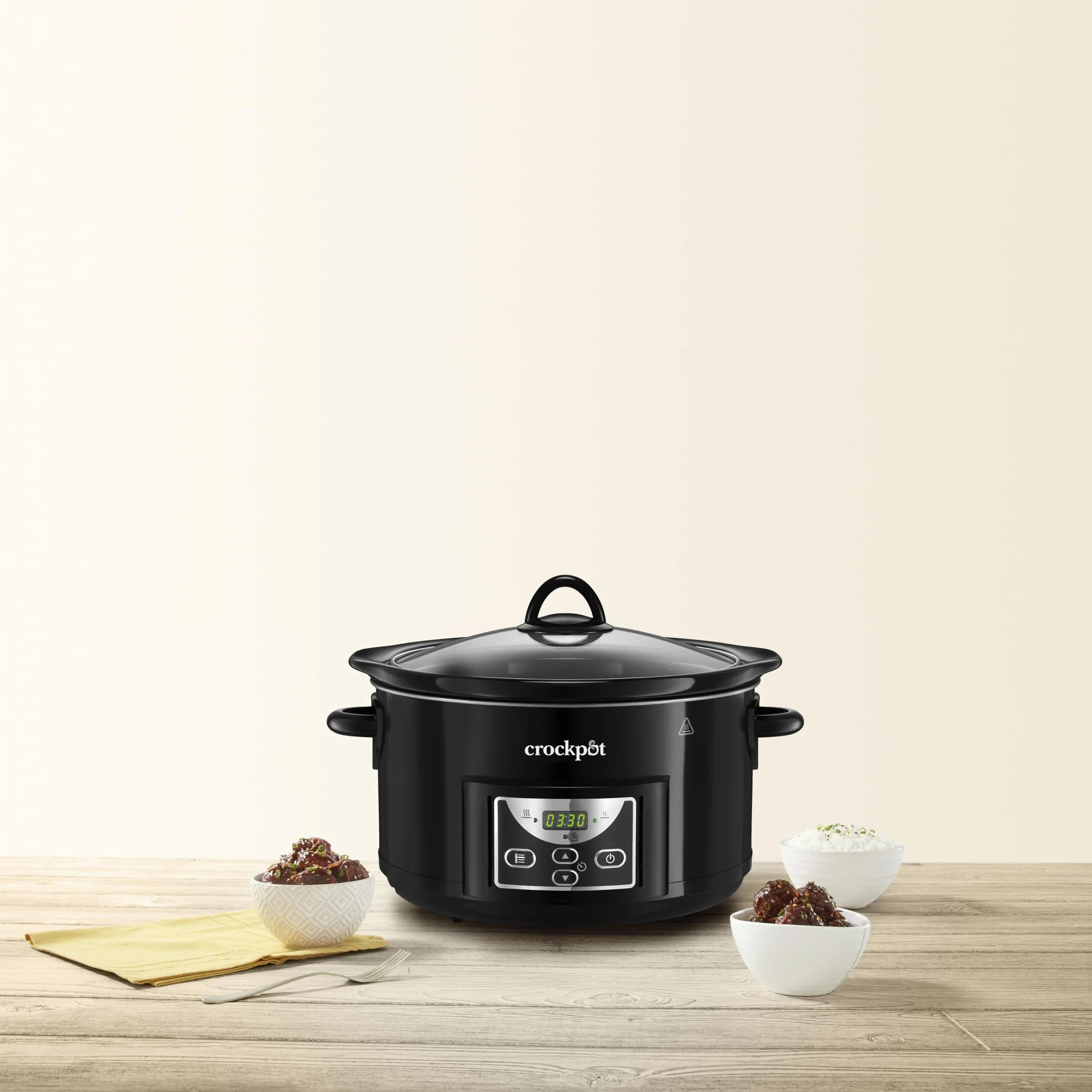 Crock-pot Pentola per Cottura Lenta, Slow Cooker, Capienza 4.7 lt, fino a 6 Persone, Spegnimento Automatico, 2 Impostazioni Cottura e Funzione mantenimento in caldo automatica, 220 W, Ceramica, Nero