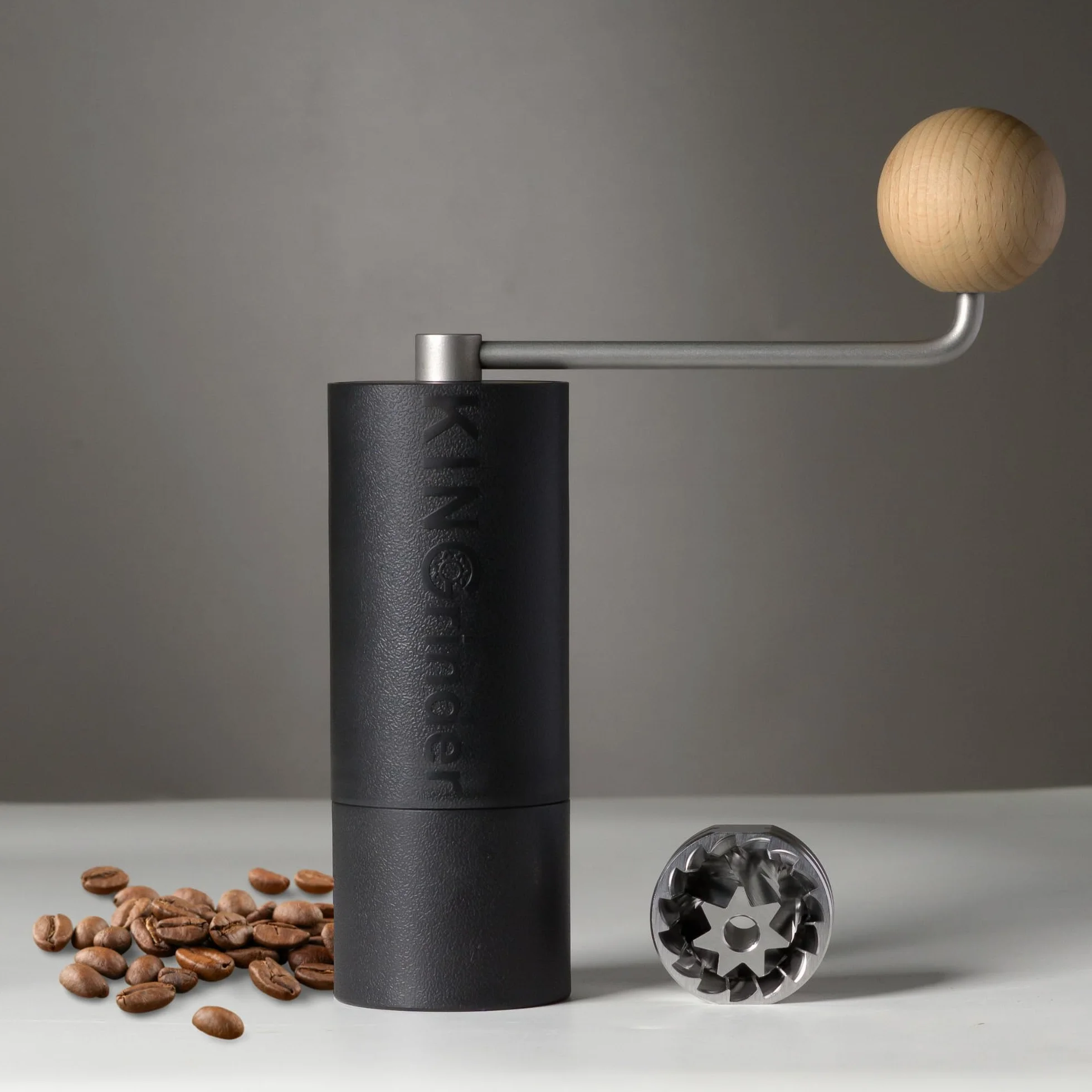 KINGrinder Macinacaffè manuale leggero P2 per moka, caffettiera francese, gocciolamento ed espresso, con consistenza di montaggio, in acciaio inox, capacità 20 g, 5BP2001-BK