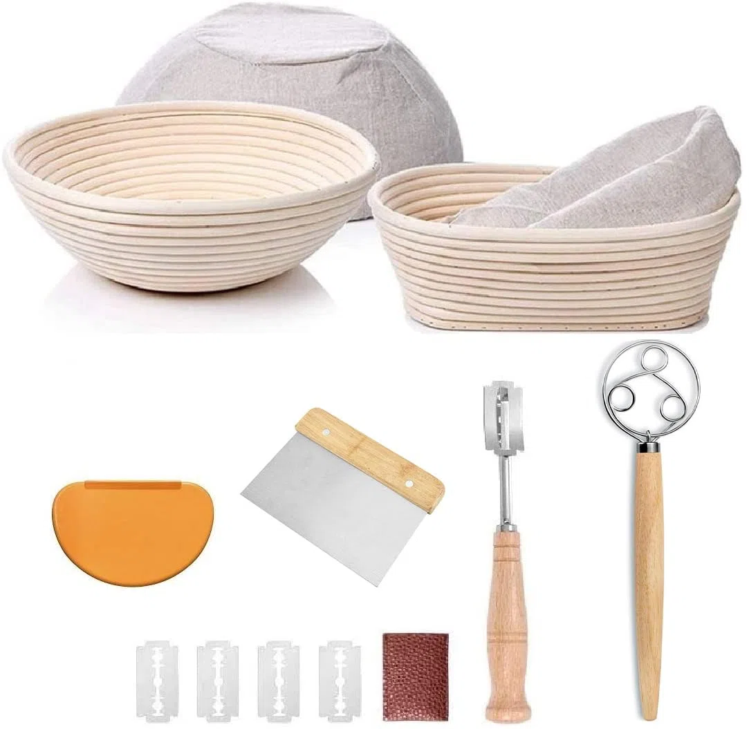 YAANI Cestino per Lievitazione del Pane Set di 2 Rotondi e Ovali, Cestino per Lievitazione Banneton + Frusta per Impasto + Lame per Pane + Raschietto per Impasto + Raschietto Flessibile Regalo